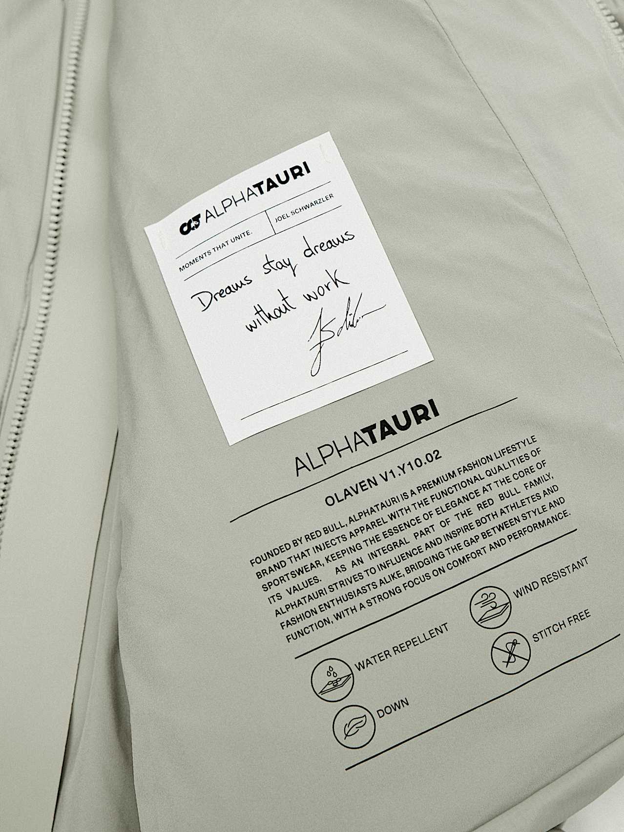 AlphaTauri | OLAVEN V1.Y10.02 | Smanicato in piumino ultraleggero in Special Edition for Uomo