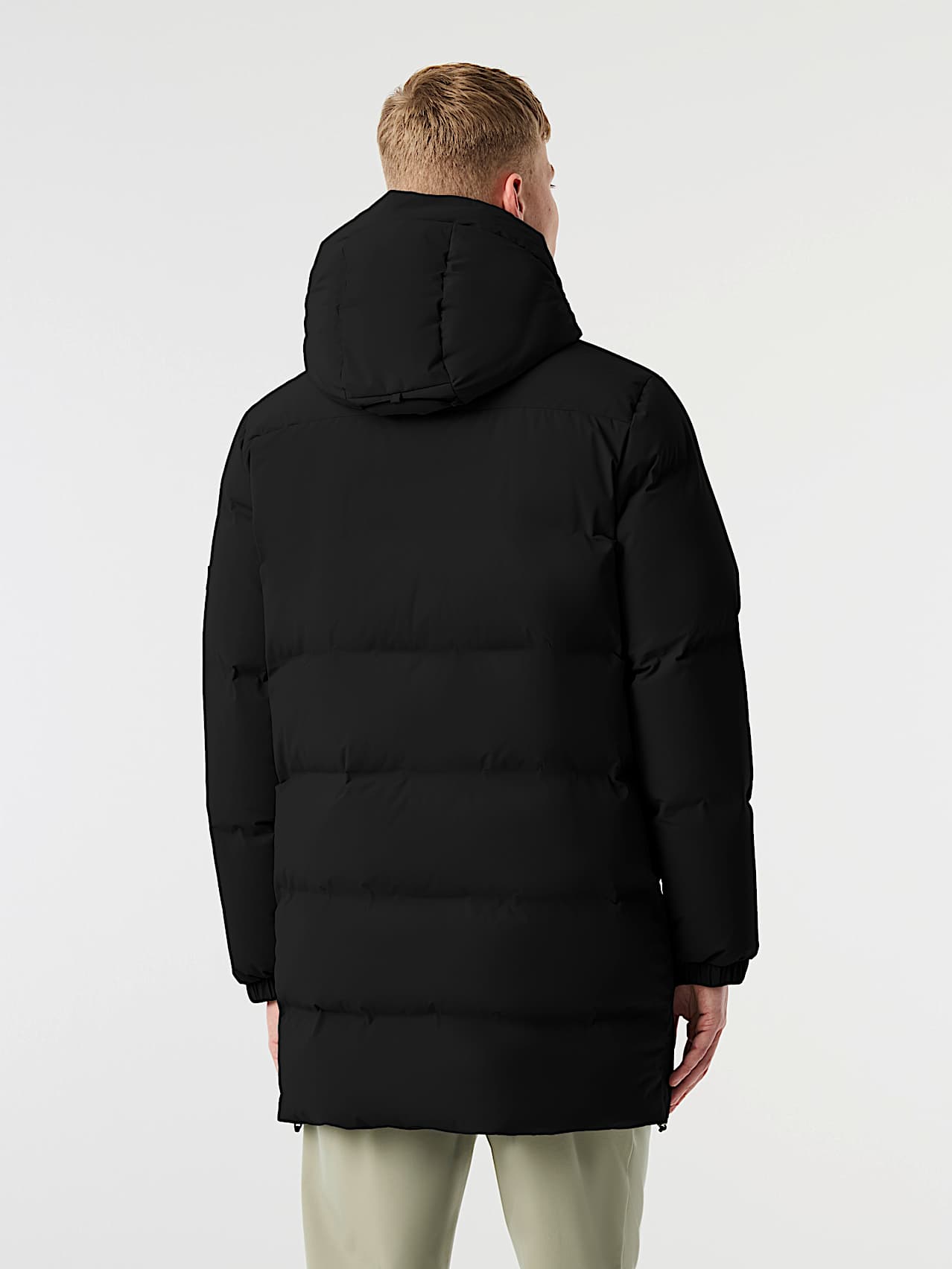 AlphaTauri | ONCY V1.Y10.02 | Padded Down Puffer Coat in Black for Men