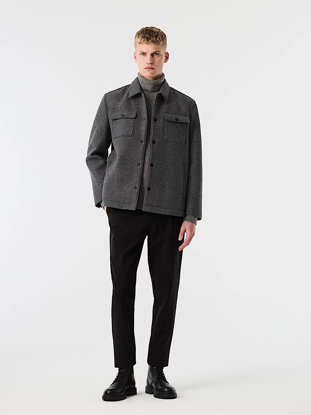 AlphaTauri | ORVILLE V1.Y10.02 | Sobrecamisa de lana técnica in Dark Grey Melange for Hombre