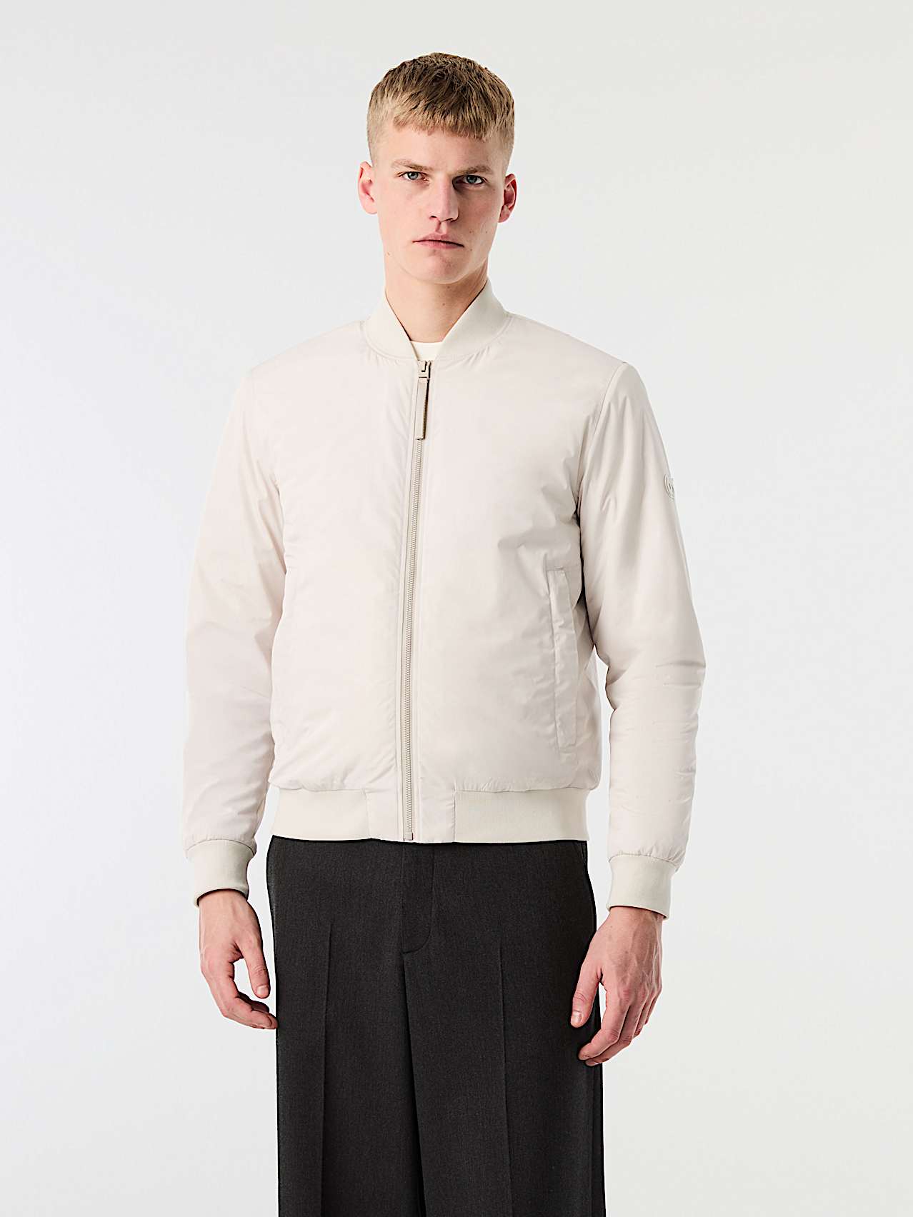 AlphaTauri | OUBLIS V1.Y10.02 | Water-repellent Light Padded Bomber Jacket with Primaloft® in Stone for Uomo
