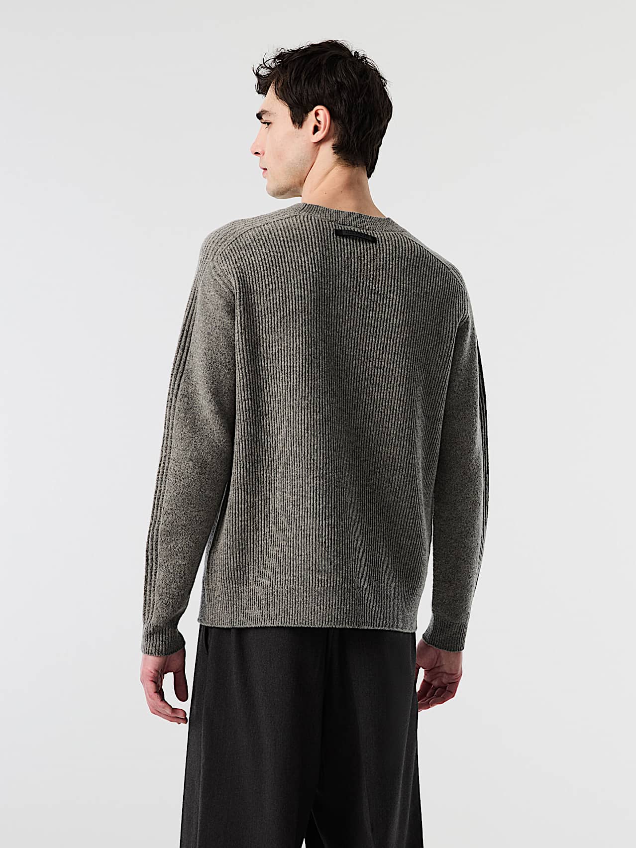 AlphaTauri | FREIMS V1.Y10.02 | 3D Knit Sweater made from 100% Wool in Dark Grey Melange für Herren
