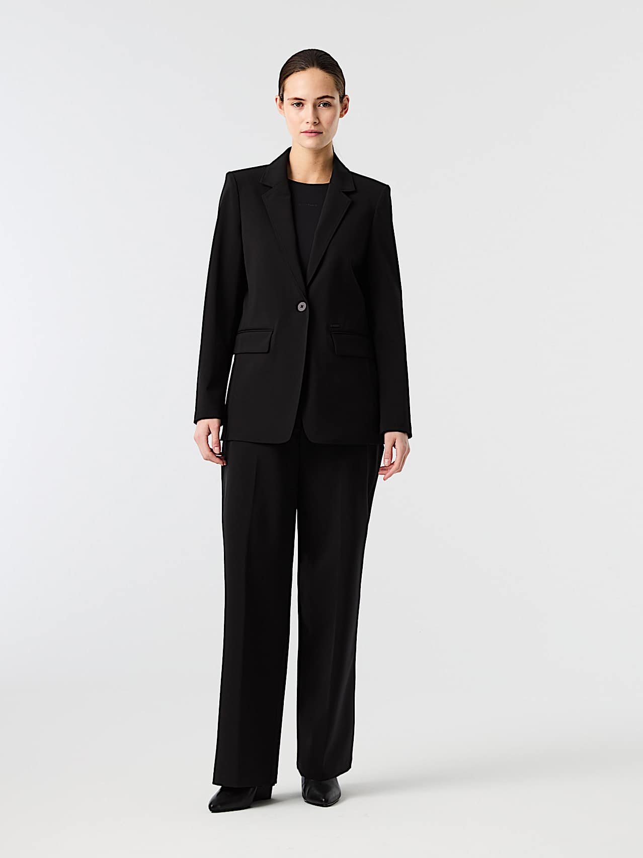 AlphaTauri | OARMA V1.Y10.02 | Blazer Elegant Stretch in Black for Femme