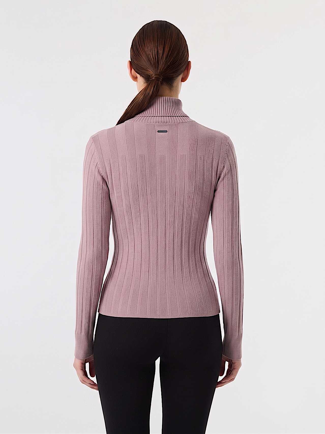 AlphaTauri | FEAPEL V1.Y10.02 | Turtleneck 3D Knit Sweater in Dark Rosewood for Women