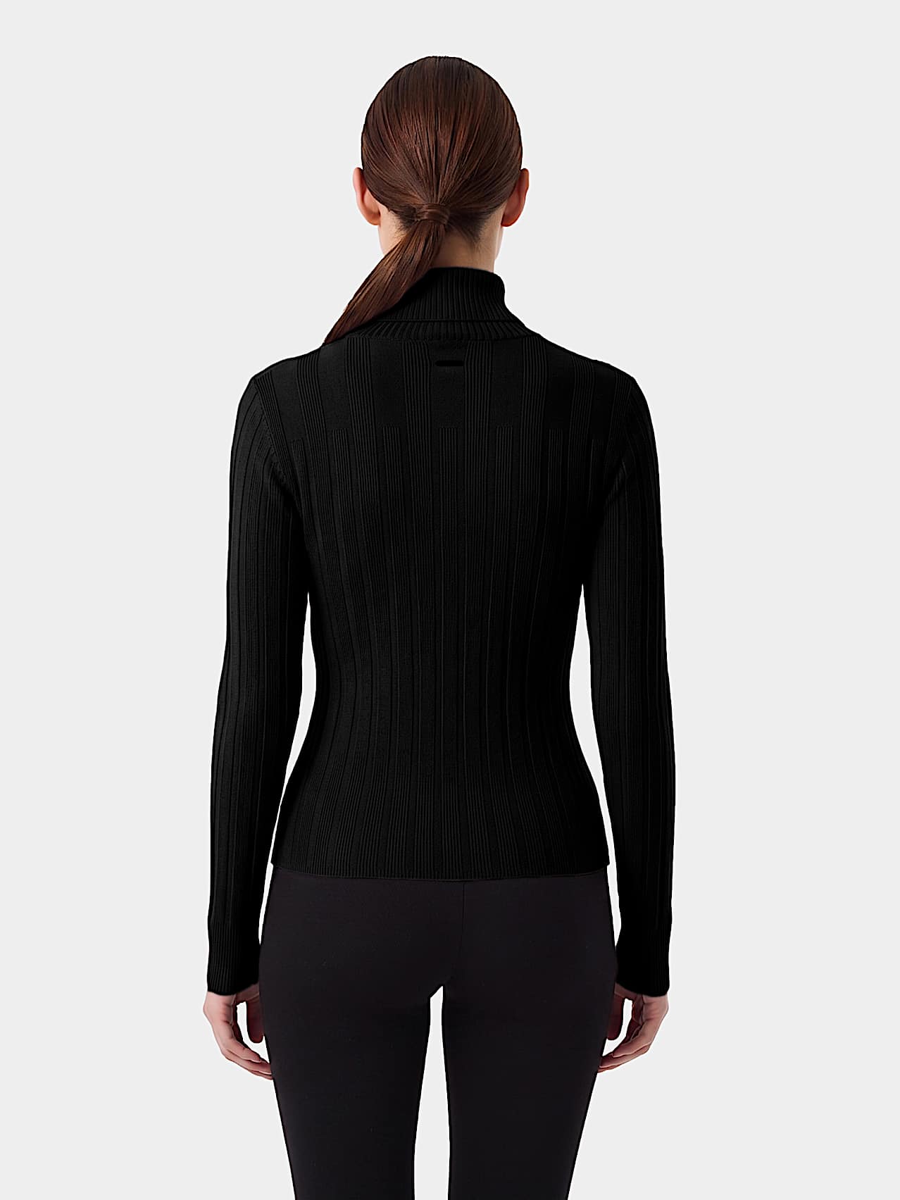 AlphaTauri | FEAPEL V1.Y10.02 | Turtleneck 3D Knit Sweater in Black for Women