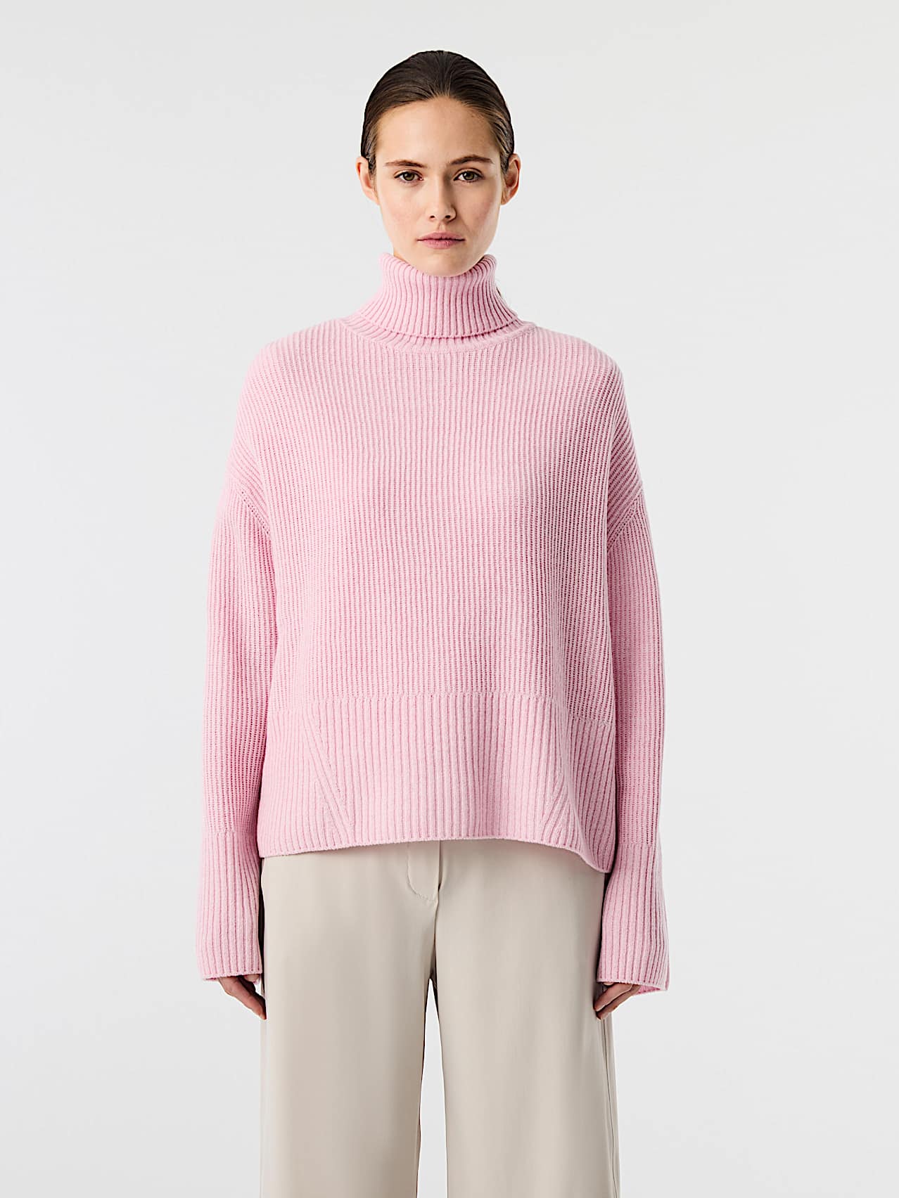 AlphaTauri | FERONA V1.Y10.02 | 3D Knit Turtleneck Sweater in Rosewood for Donna