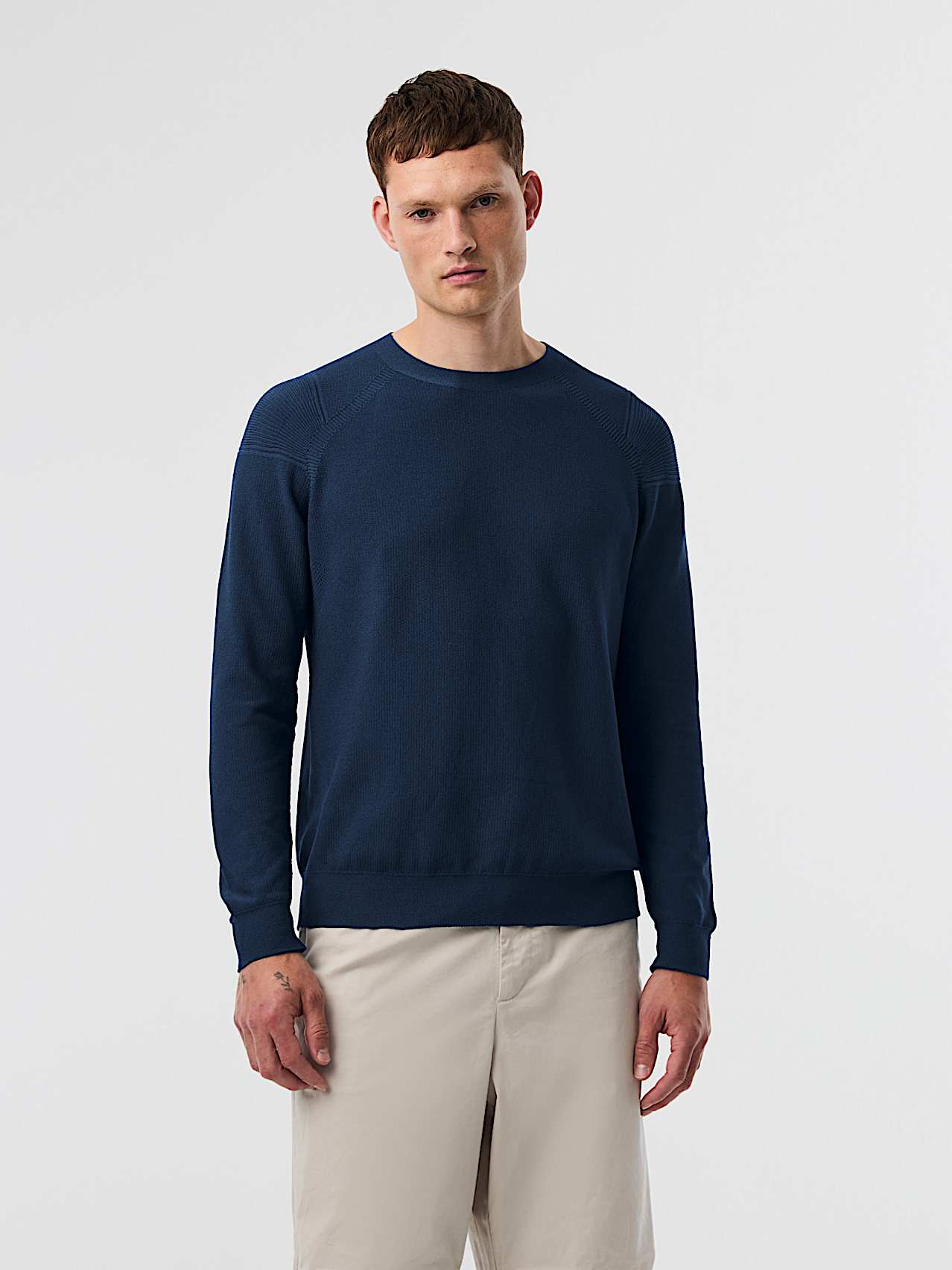 AlphaTauri | FOSOP V4.Y8.02 | Jersey técnico de cuello redondo sin costuras de punto 3D in Azul Marino for Hombre