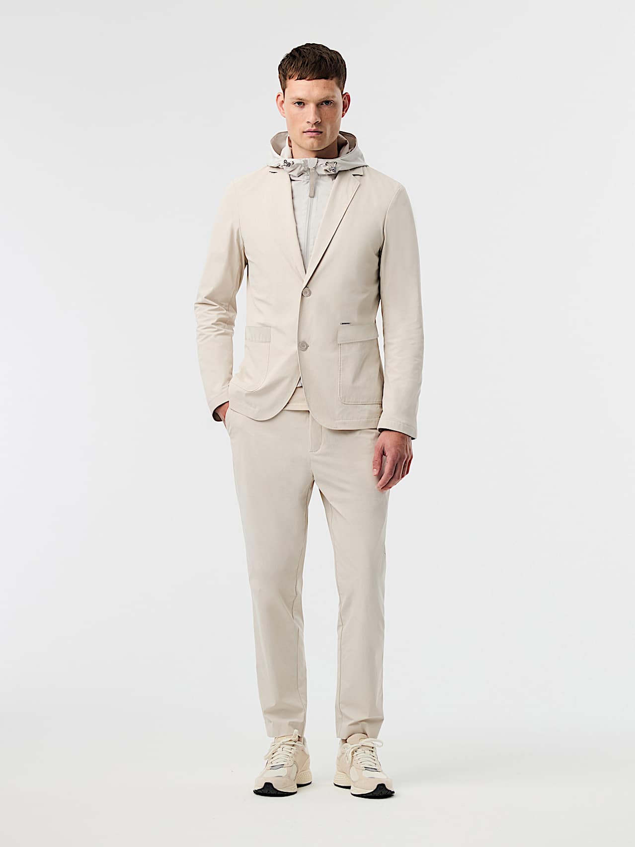 AlphaTauri | OBOSS V8.Y10.01 | Reisefreundlicher Blazer aus Performance Stretch mit herausnehmbarem Einsatz in Stone für Herren