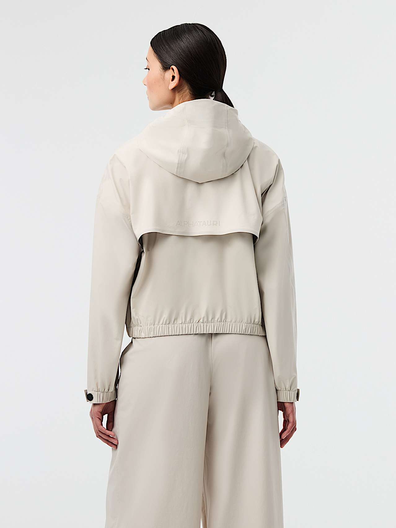AlphaTauri | ORAS V1.Y10.01 | Packable Light Tauroshield® Rain Jacket in Stone für Damen