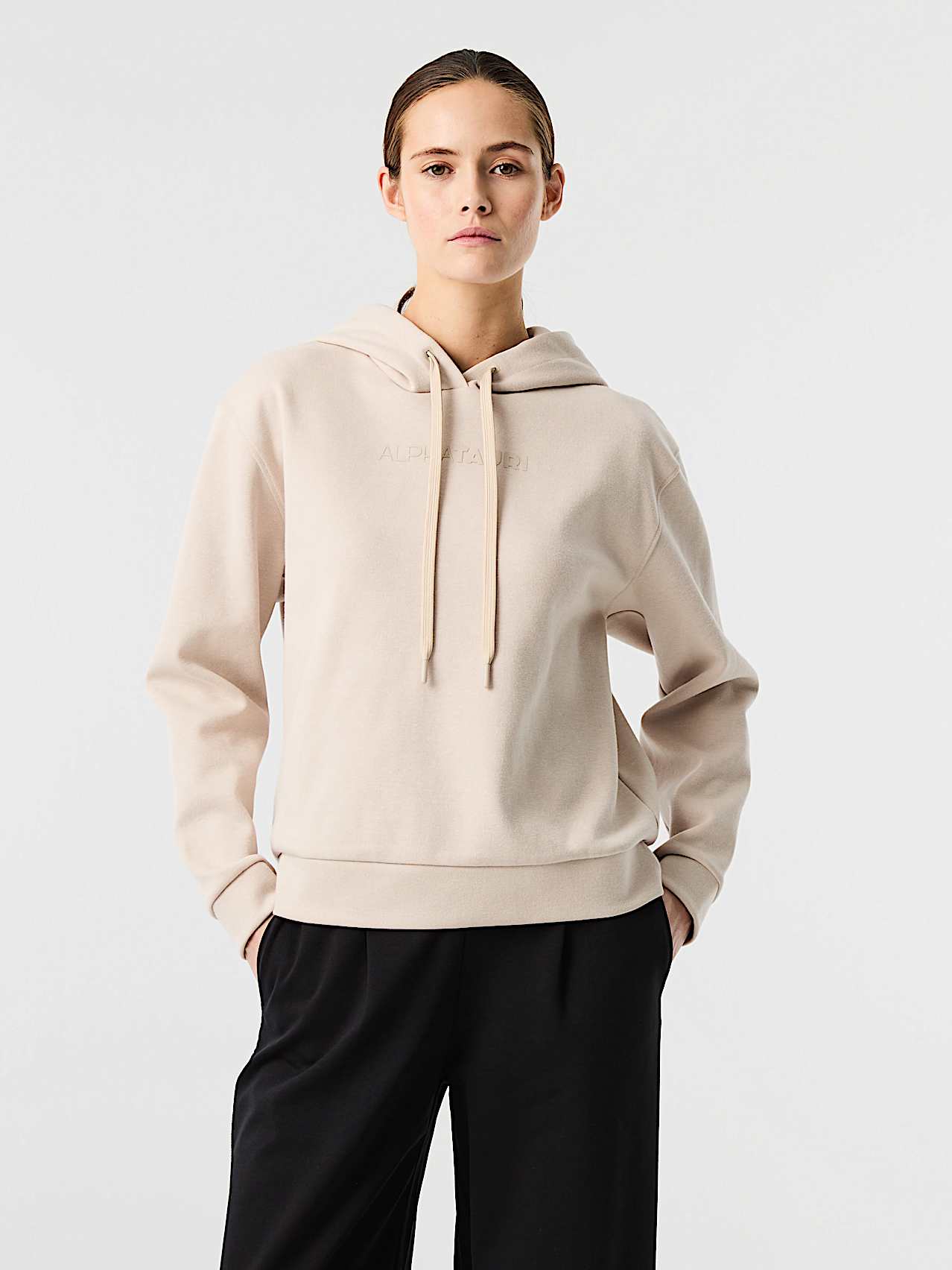 AlphaTauri | SERA V2.Y10.01 | Signature Hoodie in Stone for Mujer
