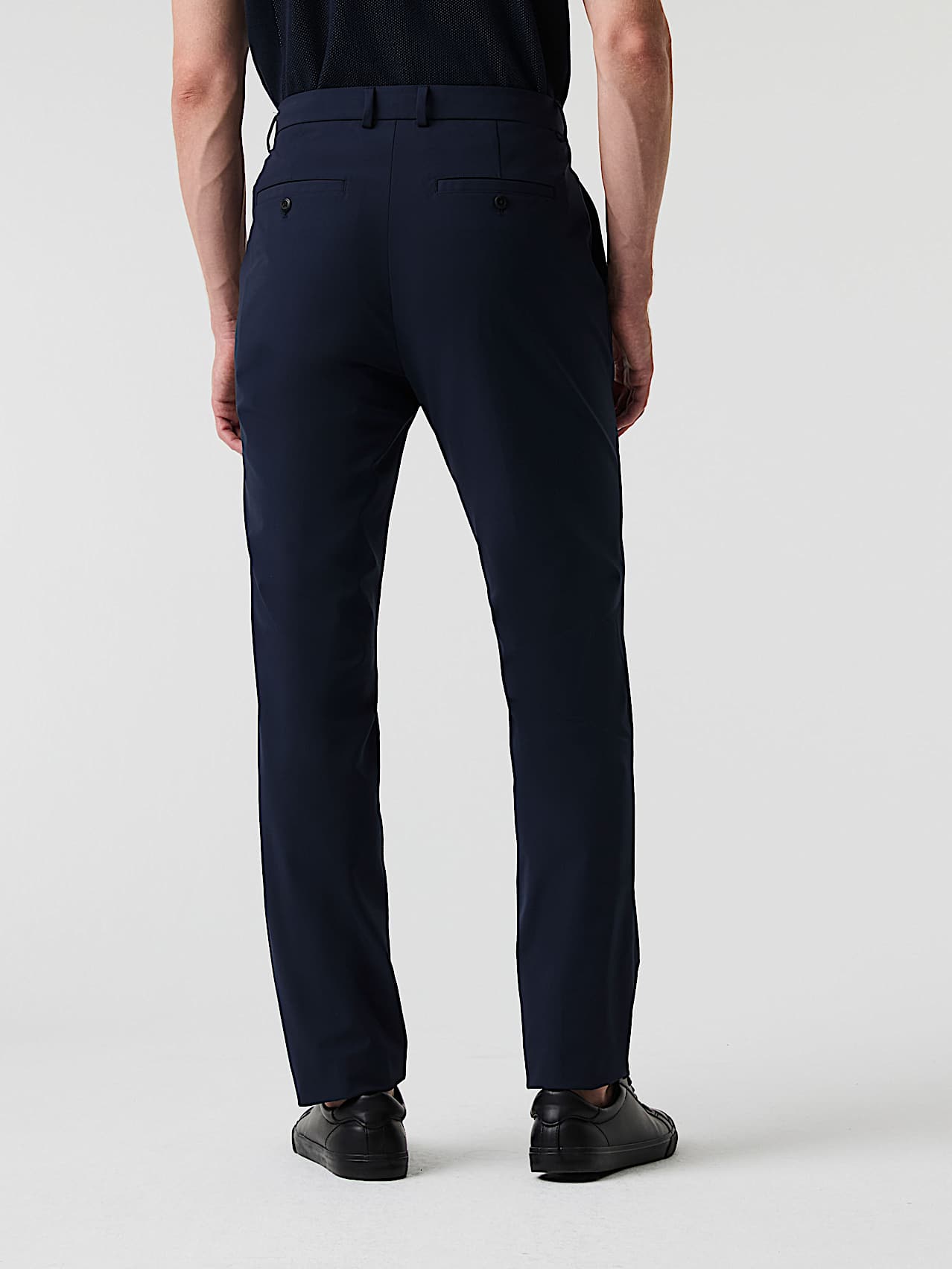 AlphaTauri | PETAR V1.Y9.01 | Hose aus Performance-Stretch in Navy für Herren
