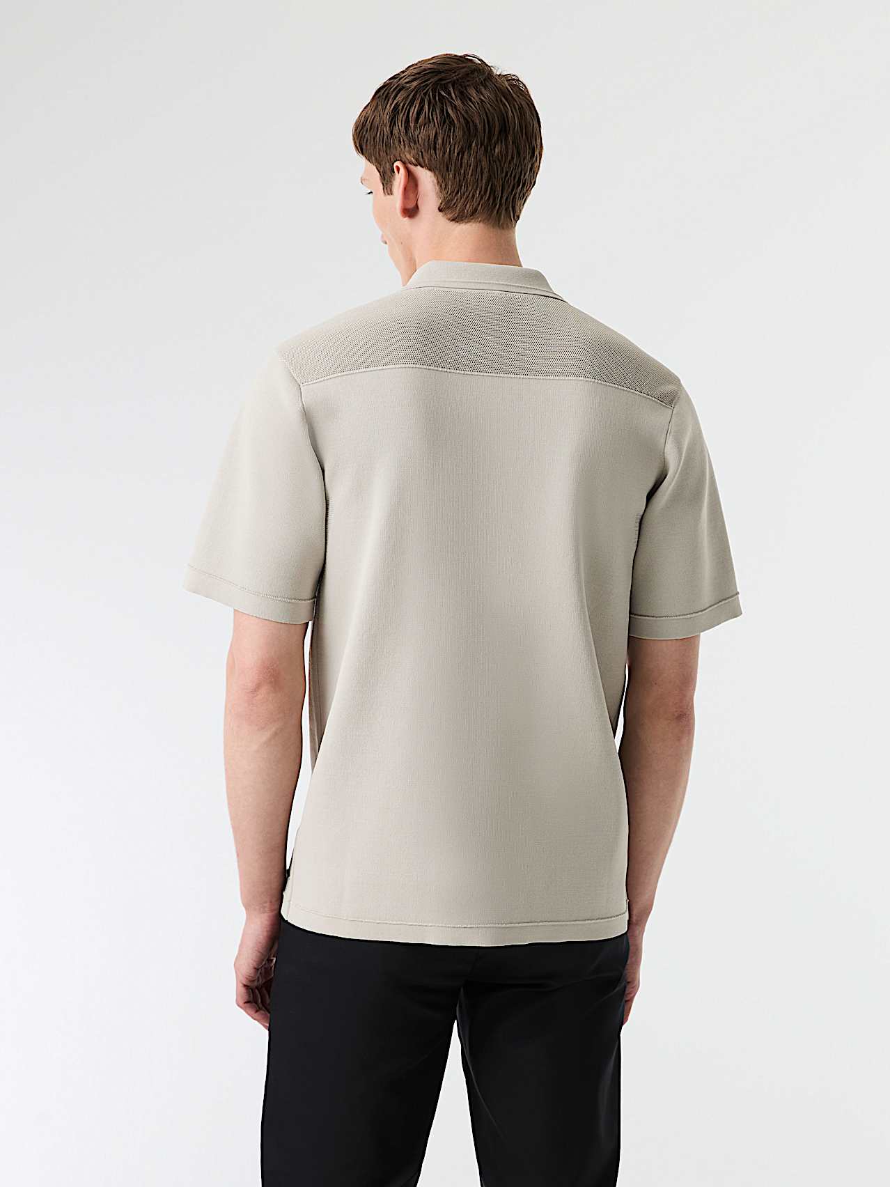AlphaTauri | FACOL V1.Y9.02 | Camicia in maglia Performance a maniche corte in Stone for Uomo