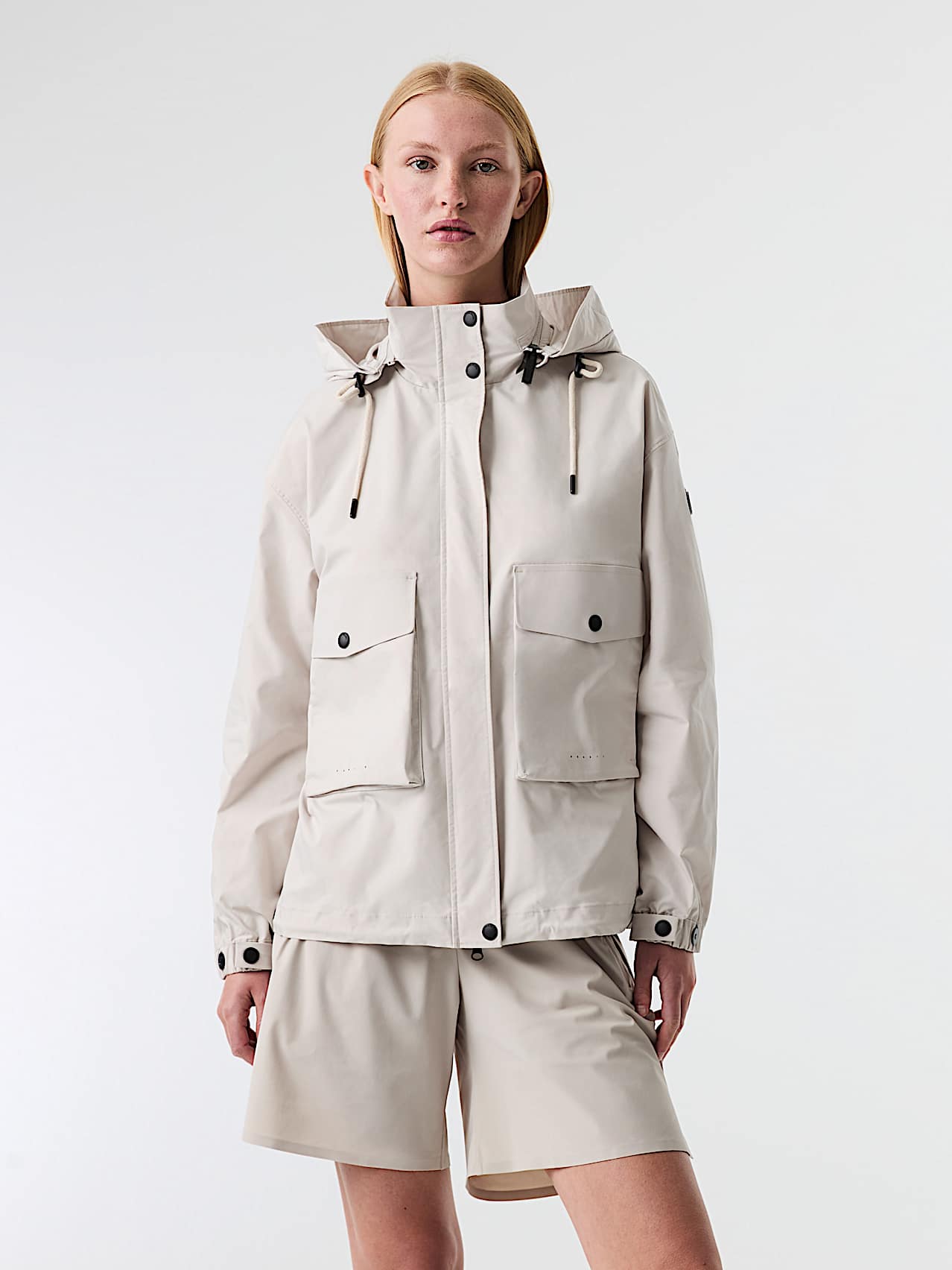 AlphaTauri | OVERA V1.Y9.01 | Wasserabweisend Feldjacke in Stone für Damen