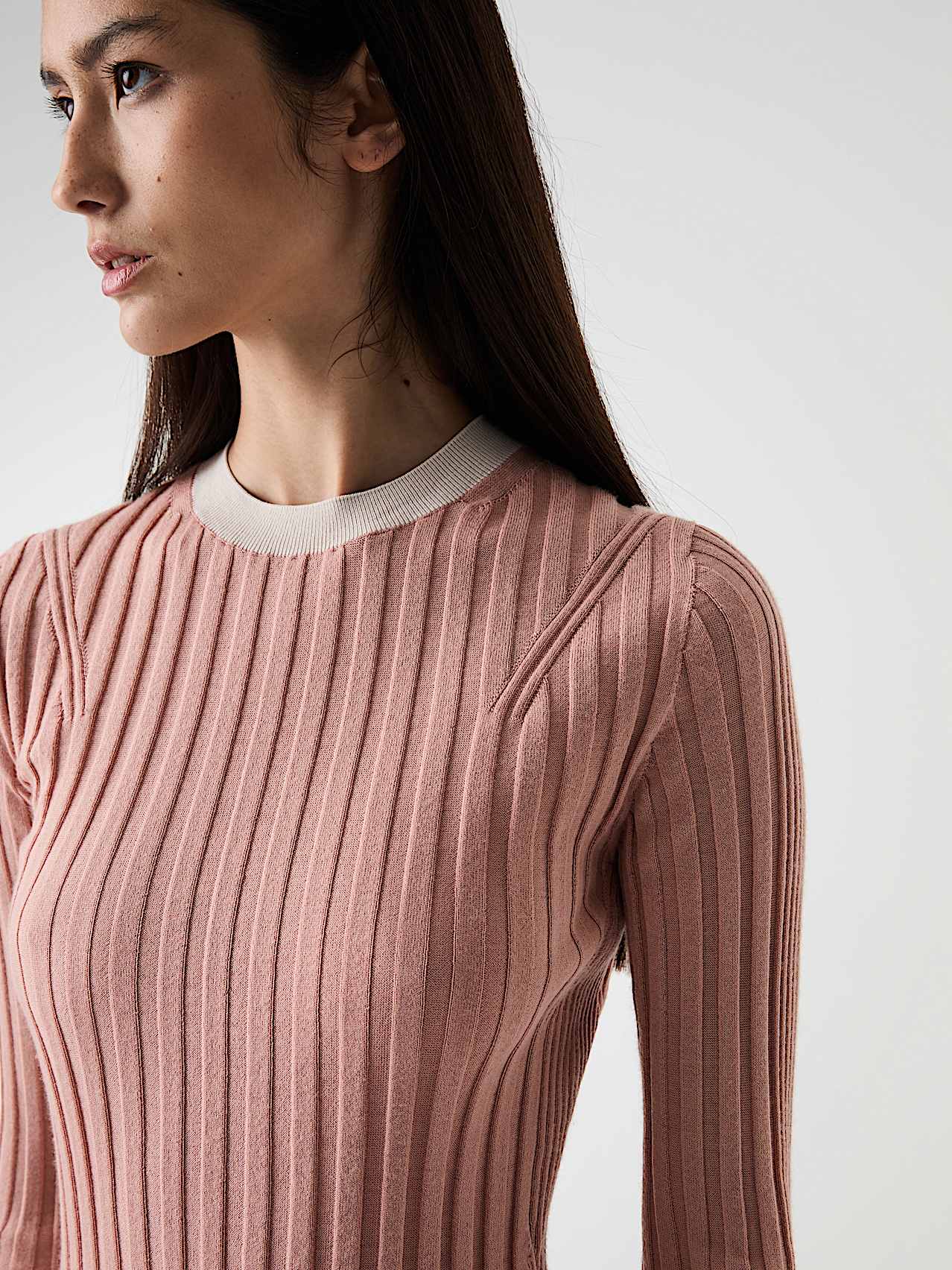 3D Knit Collection for women | AlphaTauri