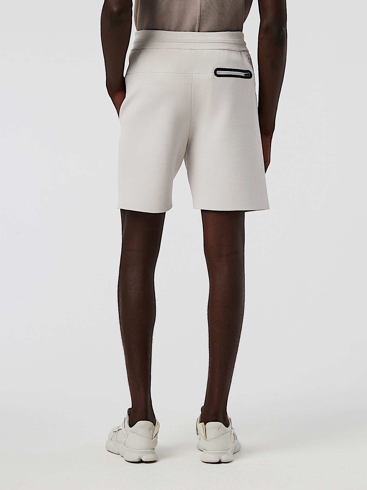 AlphaTauri | POSOS V2.Y6.01 | Pantaloncini in maglia tecnica in Bianco for Uomo