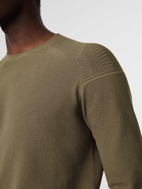 Seamless 3D Performance Knit Crewneck Sweater | FOSOP V4.Y8