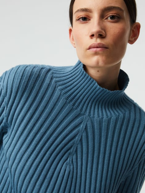 Seamless 3D Knit Mockneck Sweater | FORAS V1.Y8.02 | Blue / Grey |  AlphaTauri