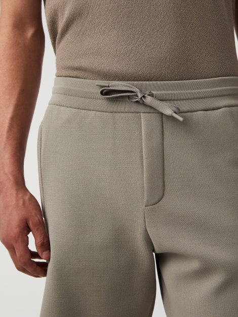 Performance Knit Shorts | POSOS V2.Y6.01 | AlphaTauri