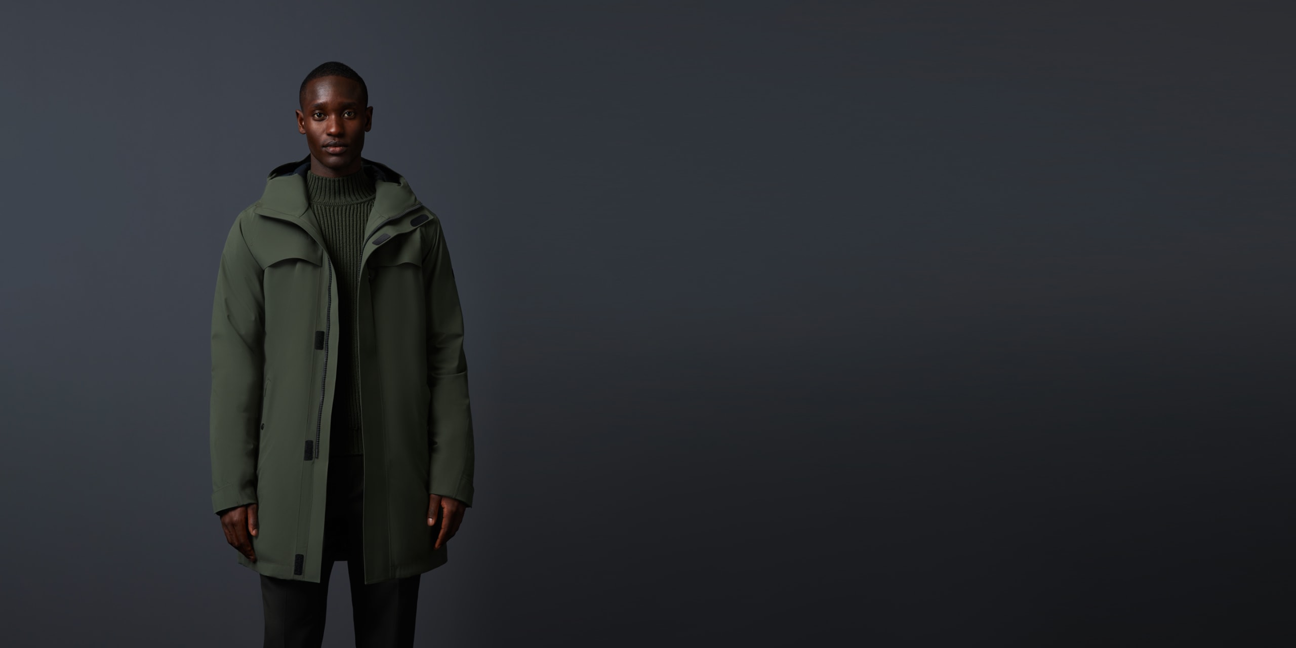 AlphaTauri | KOOV V8.Y6.02 | Wasserdichter Packable Taurobran® Parka in Grün für Herren AlphaTauri | KOOV V8.Y6.02 | Wasserdichter Packable Taurobran® Parka in Grün für Herren