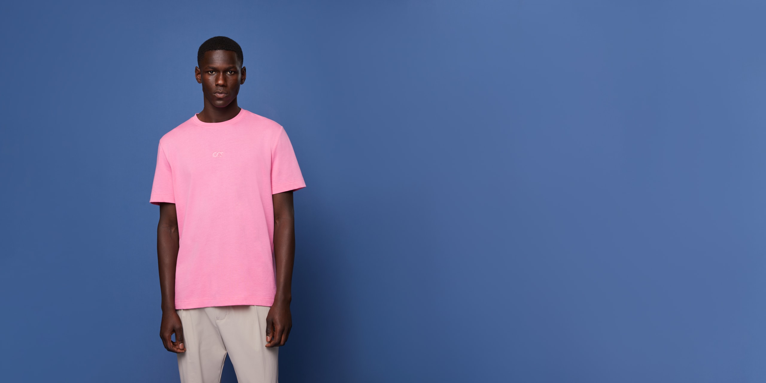 AlphaTauri | JANSO V1.Y7.01 | Oversized Logo T-Shirt in Flamingo for Men AlphaTauri | JANSO V1.Y7.01 | Oversized Logo T-Shirt in Flamingo for Men