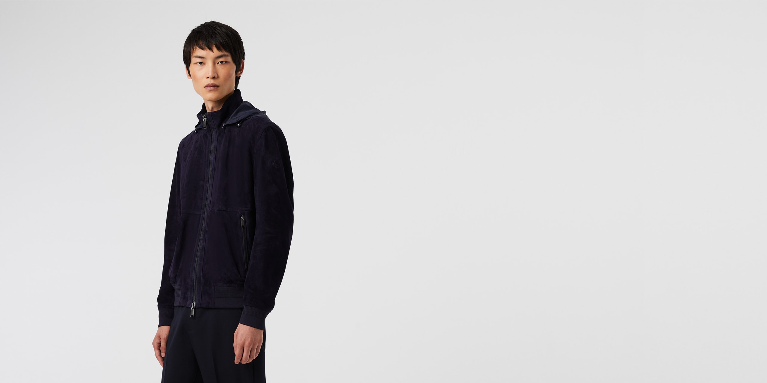 AlphaTauri | LERAB V1.Y7.01 | Perforierte Lederjacke in Navy für Herren AlphaTauri | LERAB V1.Y7.01 | Perforierte Lederjacke in Navy für Herren