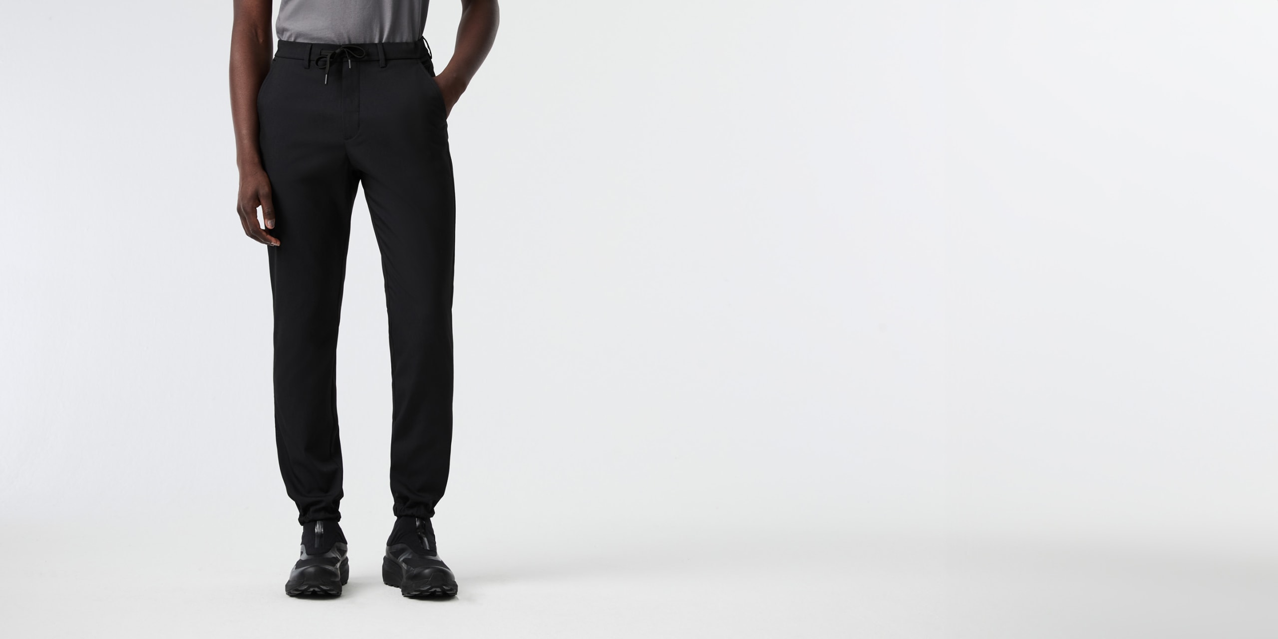 AlphaTauri | PALAN V1.Y8.02 | Jogging tissé in Noir for Homme