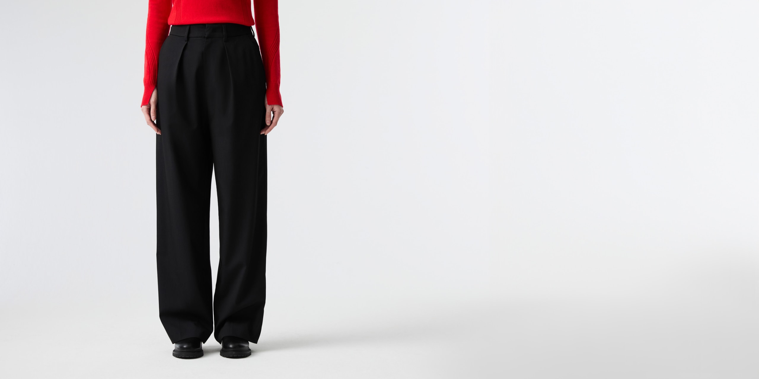 AlphaTauri | PECRA V1.Y8.01 | High-Waisted Wide-Leg Trousers in Black for Women