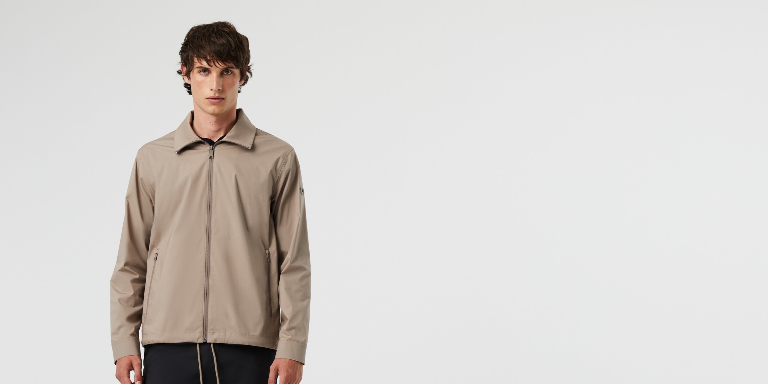 AlphaTauri | WLAN V1.Y8.01 | Surchemise déperlante in Taupe/Brun for Homme