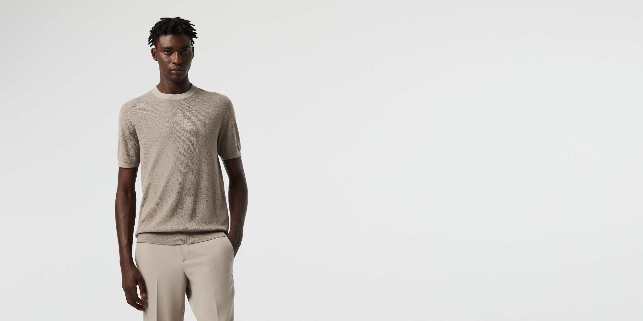 AlphaTauri | FECAS V2.Y8.01 | Seamless 3D Knit Cashmere-Coolmax® T-Shirt in Taupe / Brown for Men