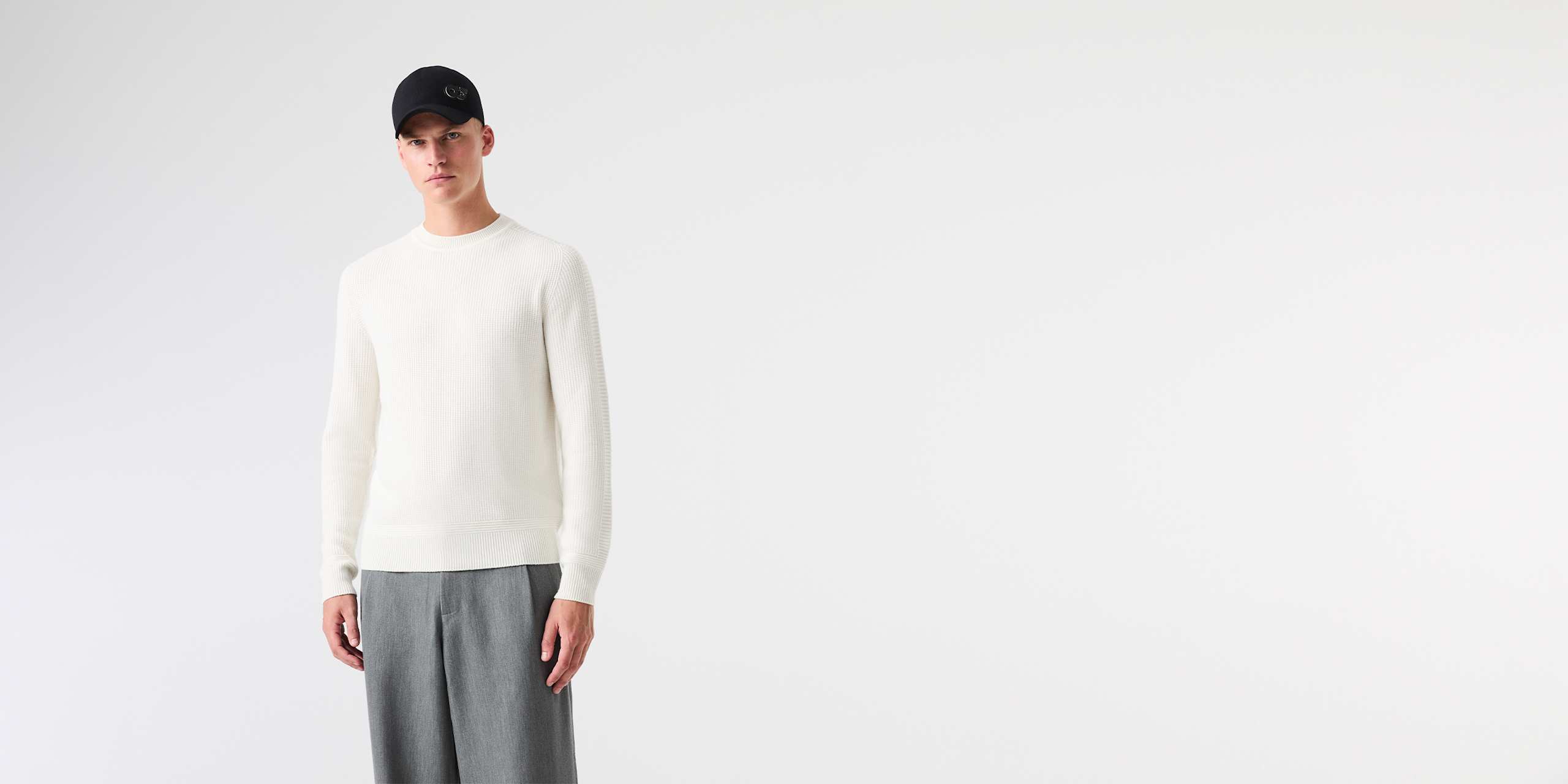 AlphaTauri | FOX V1.Y9.02 | Maglione a girocollo in maglia 3D spessa senza cuciture in White for Uomo