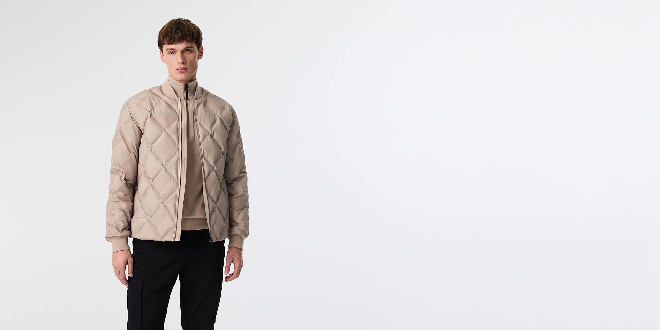 AlphaTauri | OCTAL V1.Y9.02 | Veste bomber matelassée Primaloft® in Silver Beige for Homme