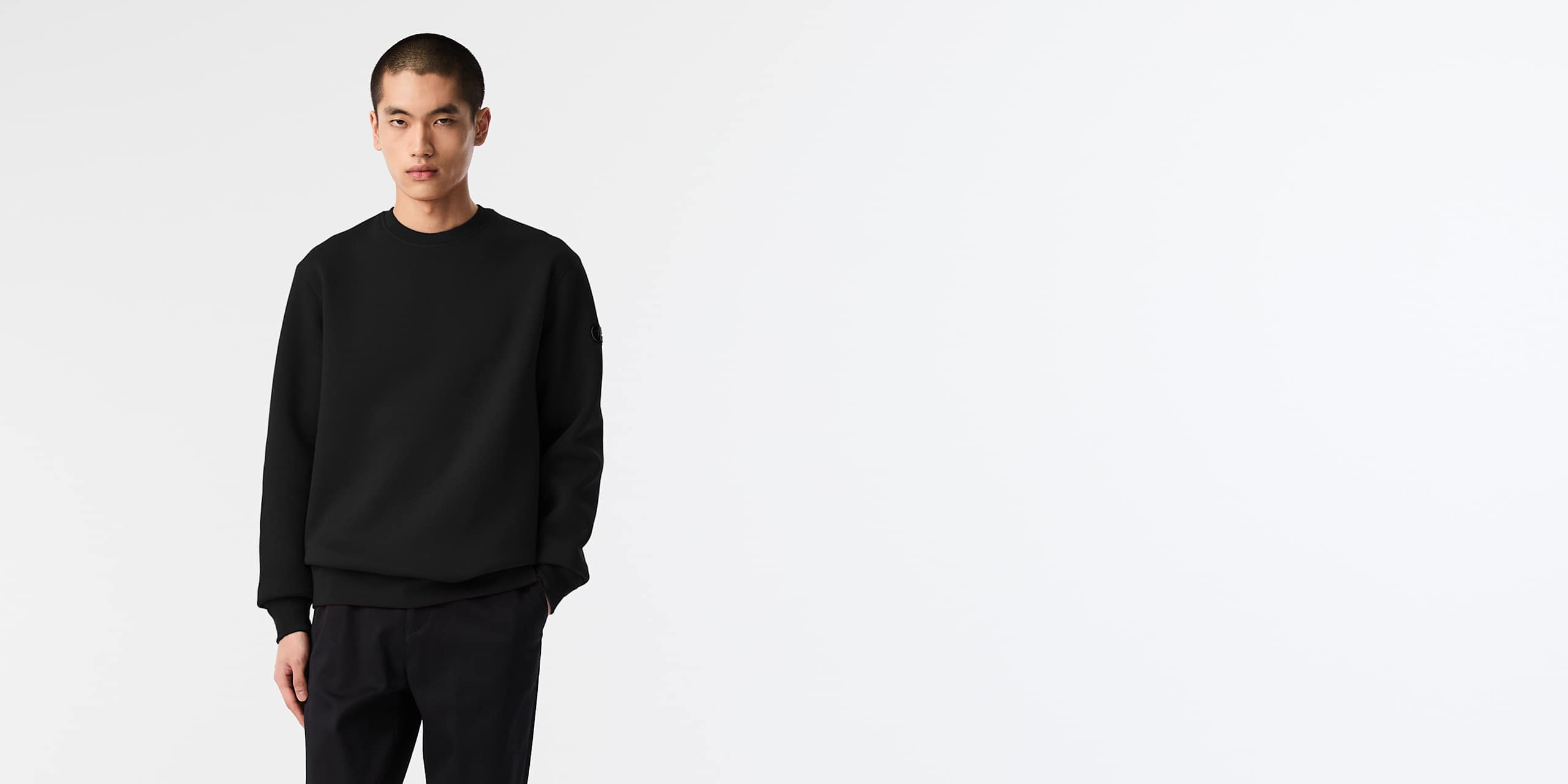 AlphaTauri | SERUA V3.Y9.02 | Sweat-shirt à col ras du cou avec logo signature in Black for Homme