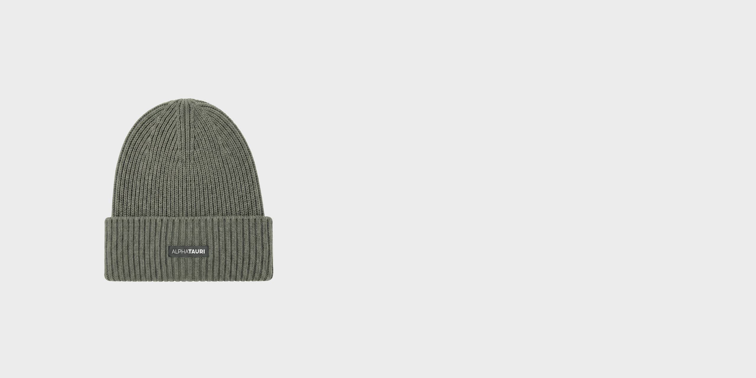 AlphaTauri | ARI V1.Y9.02 | Berretto in maglia spessa in Dark Sage for Unisex