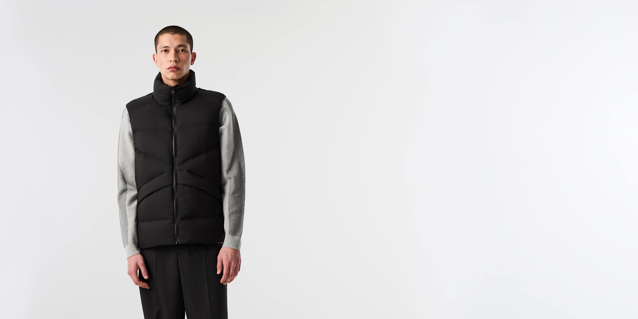 AlphaTauri | OLAVEN V1.Y10.02 | Ultra Light Down Vest in Schwarz für Herren