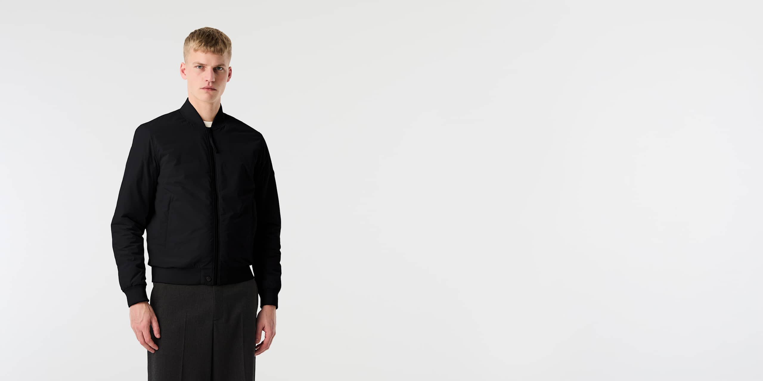 AlphaTauri | OUBLIS V1.Y10.02 | Chaqueta bomber ligera, acolchada y repelente al agua con Primaloft® in Black for Hombre