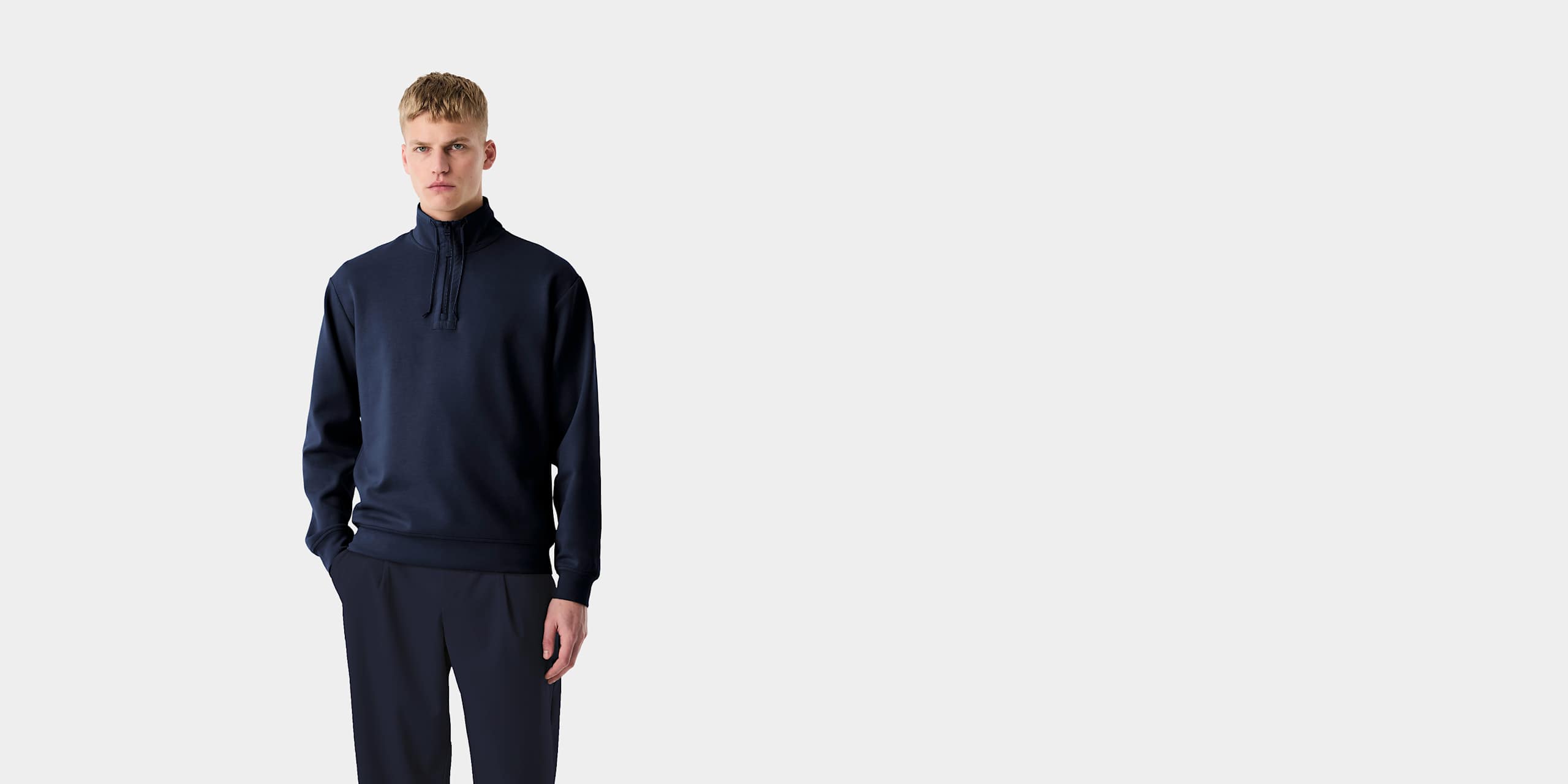 AlphaTauri | SYLVES V1.Y10.02 | Felpa ibrida con mezza cerniera in Dark Navy for Uomo