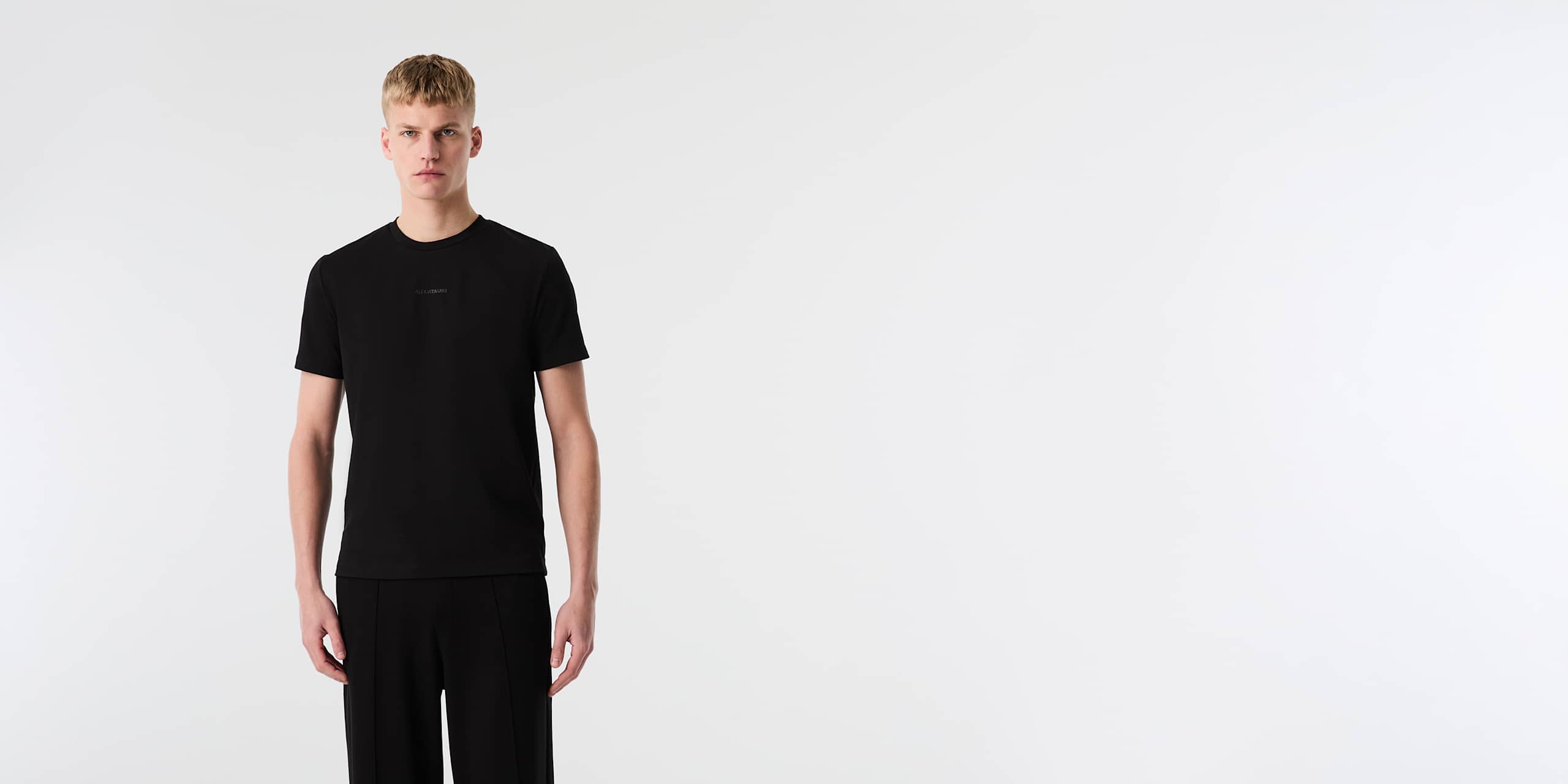 AlphaTauri | JOULON V1.Y10.02 | Organic Cotton T-Shirt with Logo Print in Schwarz für Herren