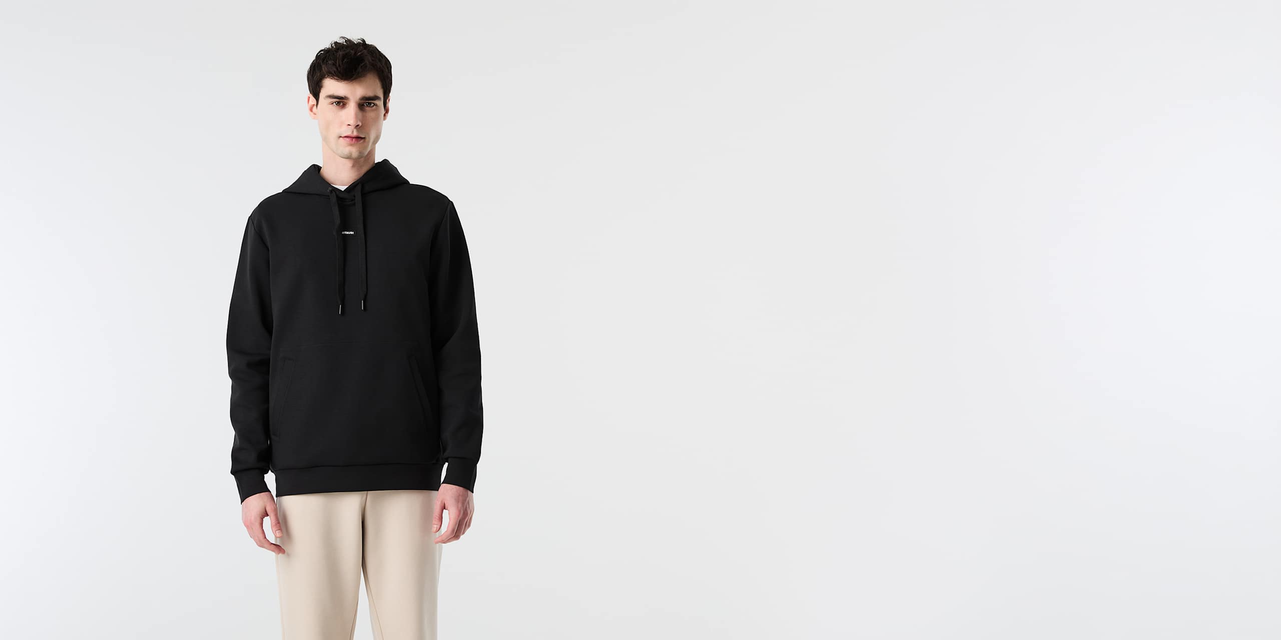 AlphaTauri | SKY V2.Y9.02 | Hoodie with Logo Tape in Schwarz für Herren