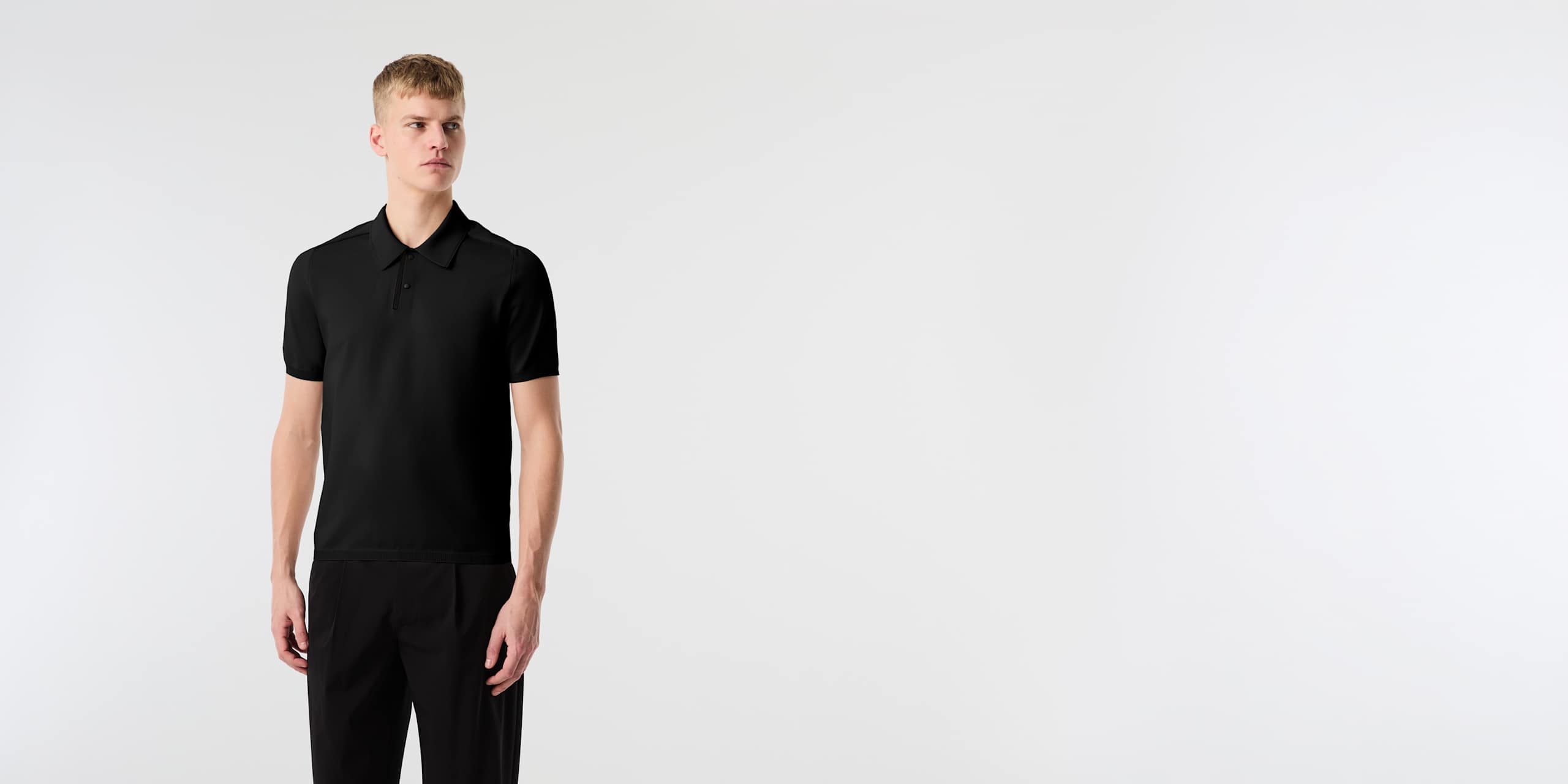 AlphaTauri | FLYON V1.Y10.02 | Polo de punto in Black for Hombre