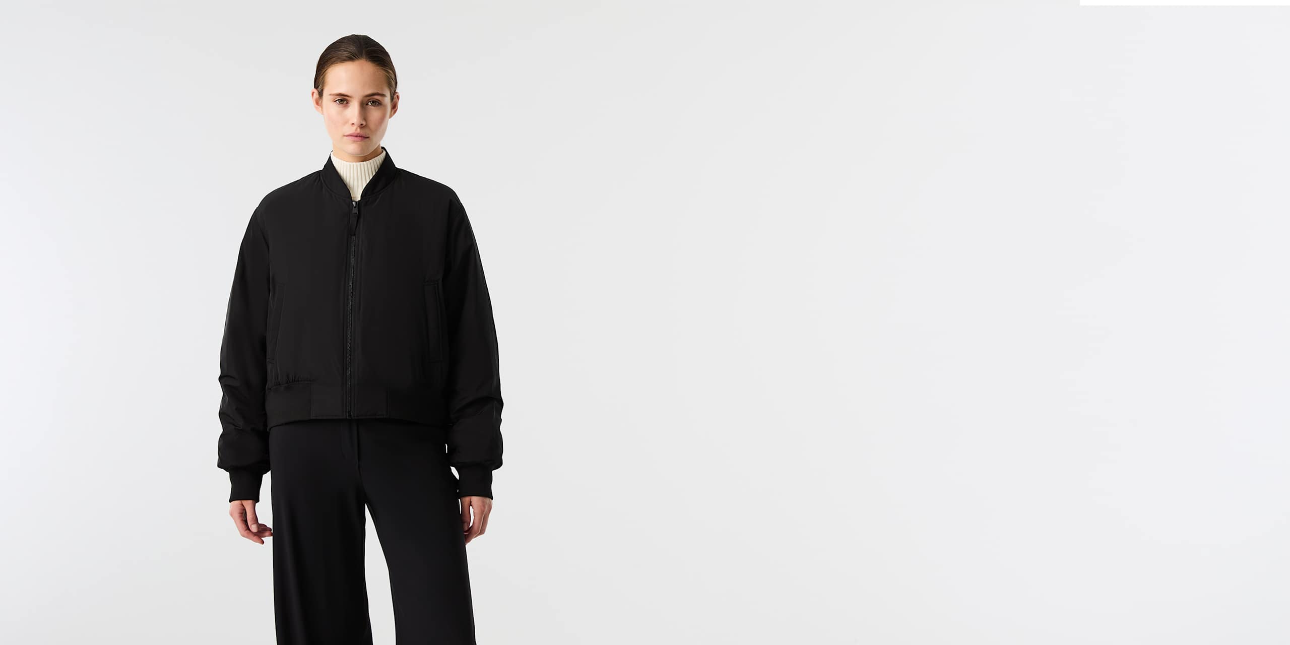 AlphaTauri | OALERMO V1.Y10.02 | Water-repellent Lightly Padded Bomber Jacket in Black for Women