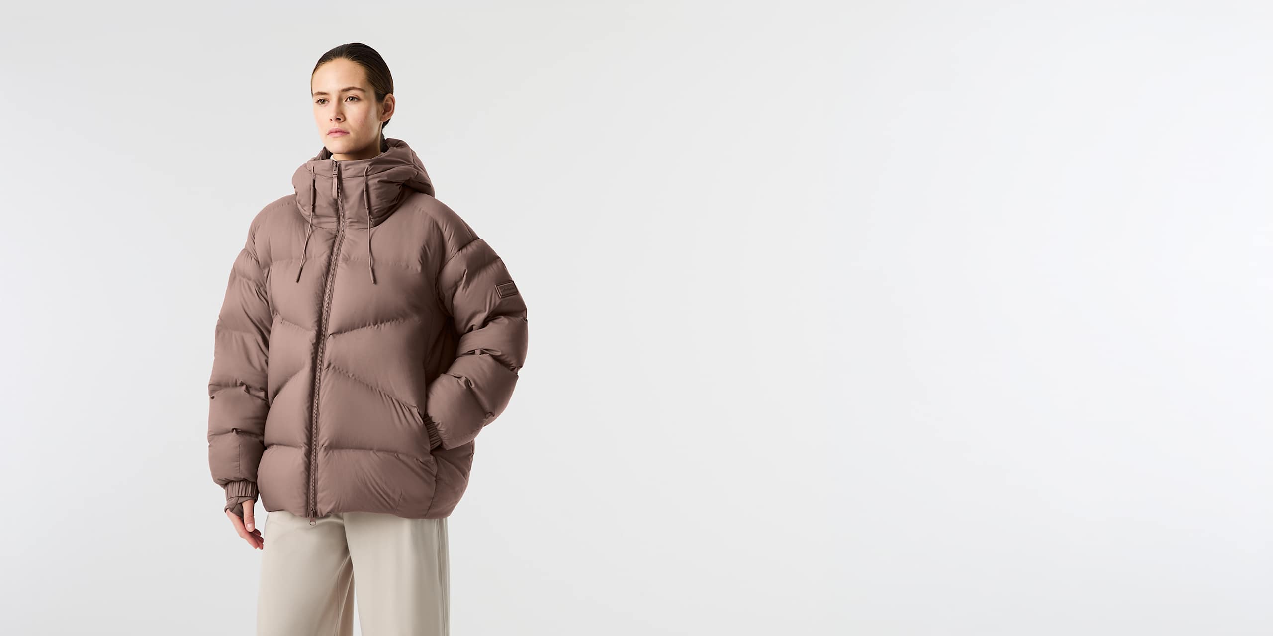 AlphaTauri | ORRENTO V1.Y10.02 | Packable Ultra-light Down Jacket in Dark Rosewood for Donna