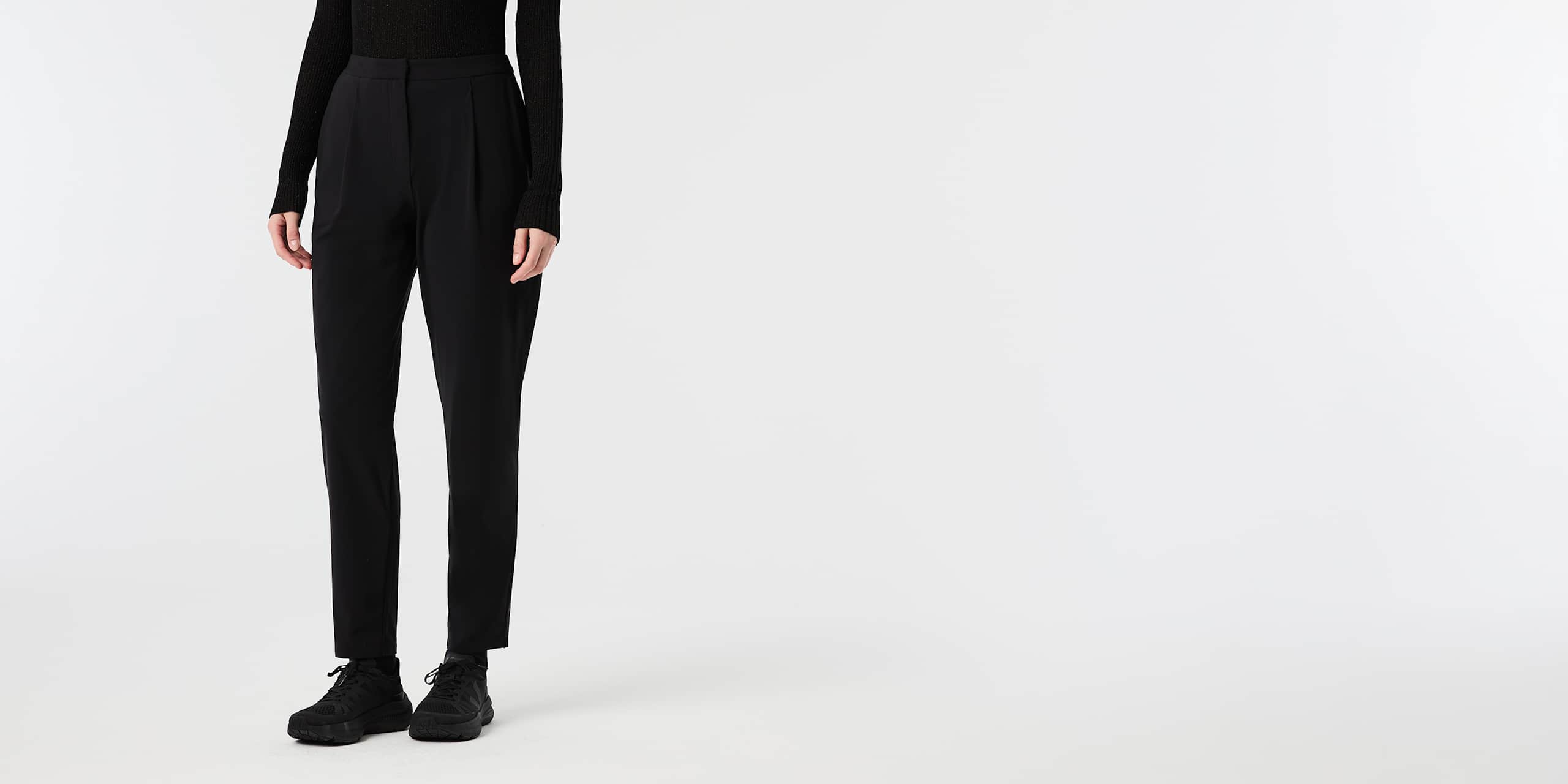 AlphaTauri | PINI V5.Y10.02 | Power Stretch Jersey Tapered Trousers in Black for Donna