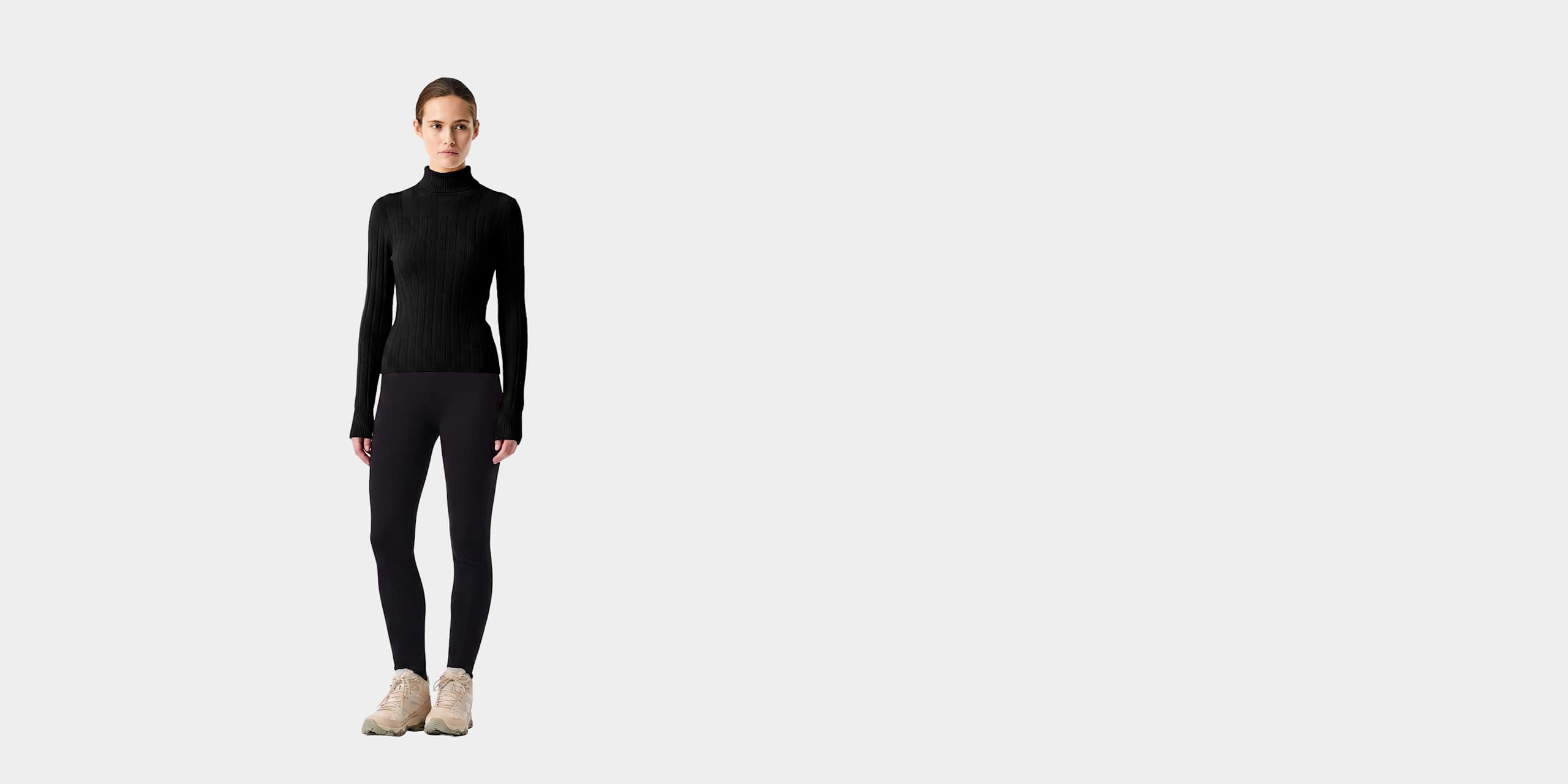 AlphaTauri | FEAPEL V1.Y10.02 | Turtleneck 3D Knit Sweater in Black for Women