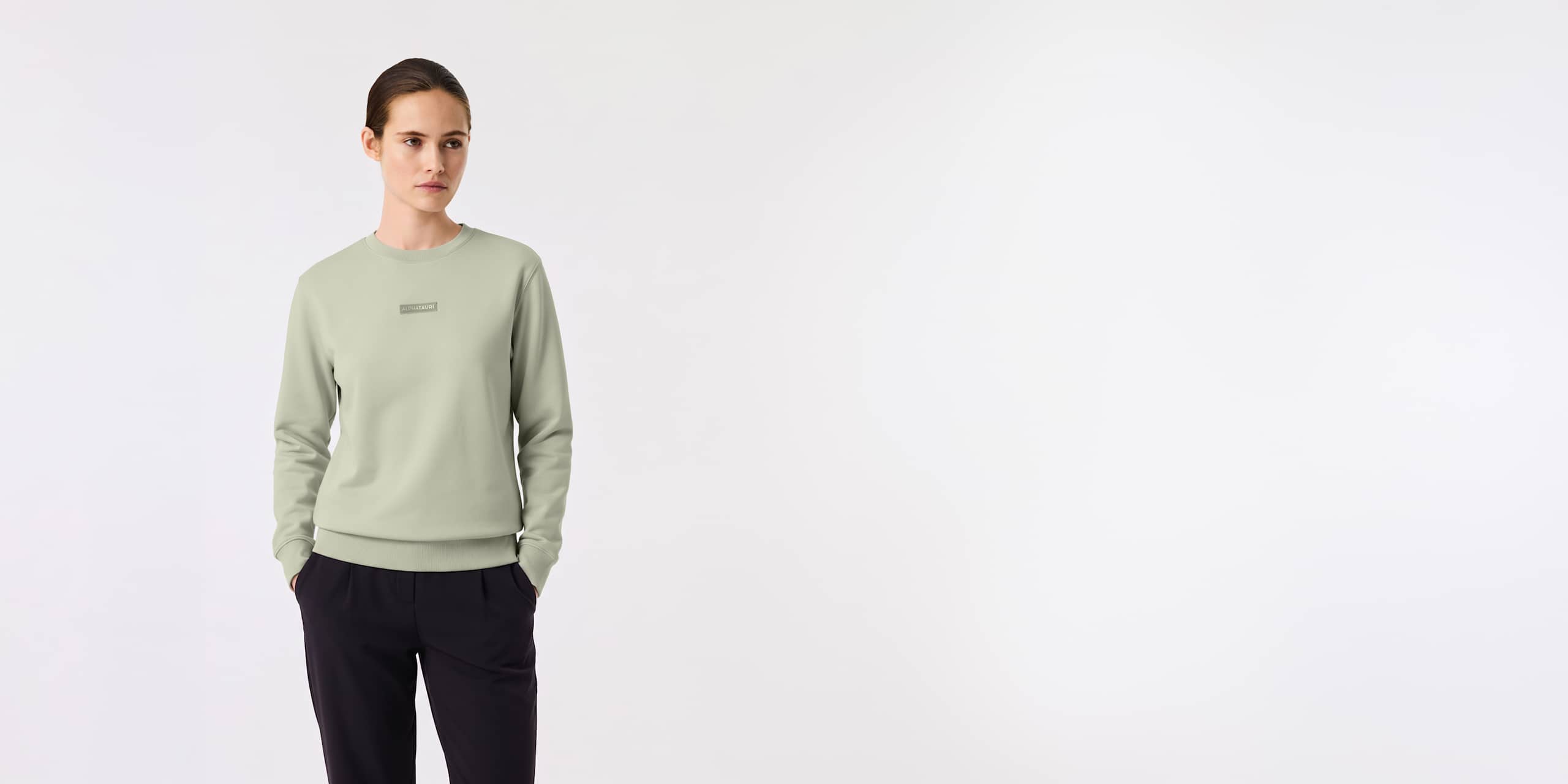 AlphaTauri | SAURIS V1.Y10.02 | Pull unisexe en jersey interlock in Dark Sage for Unisexe