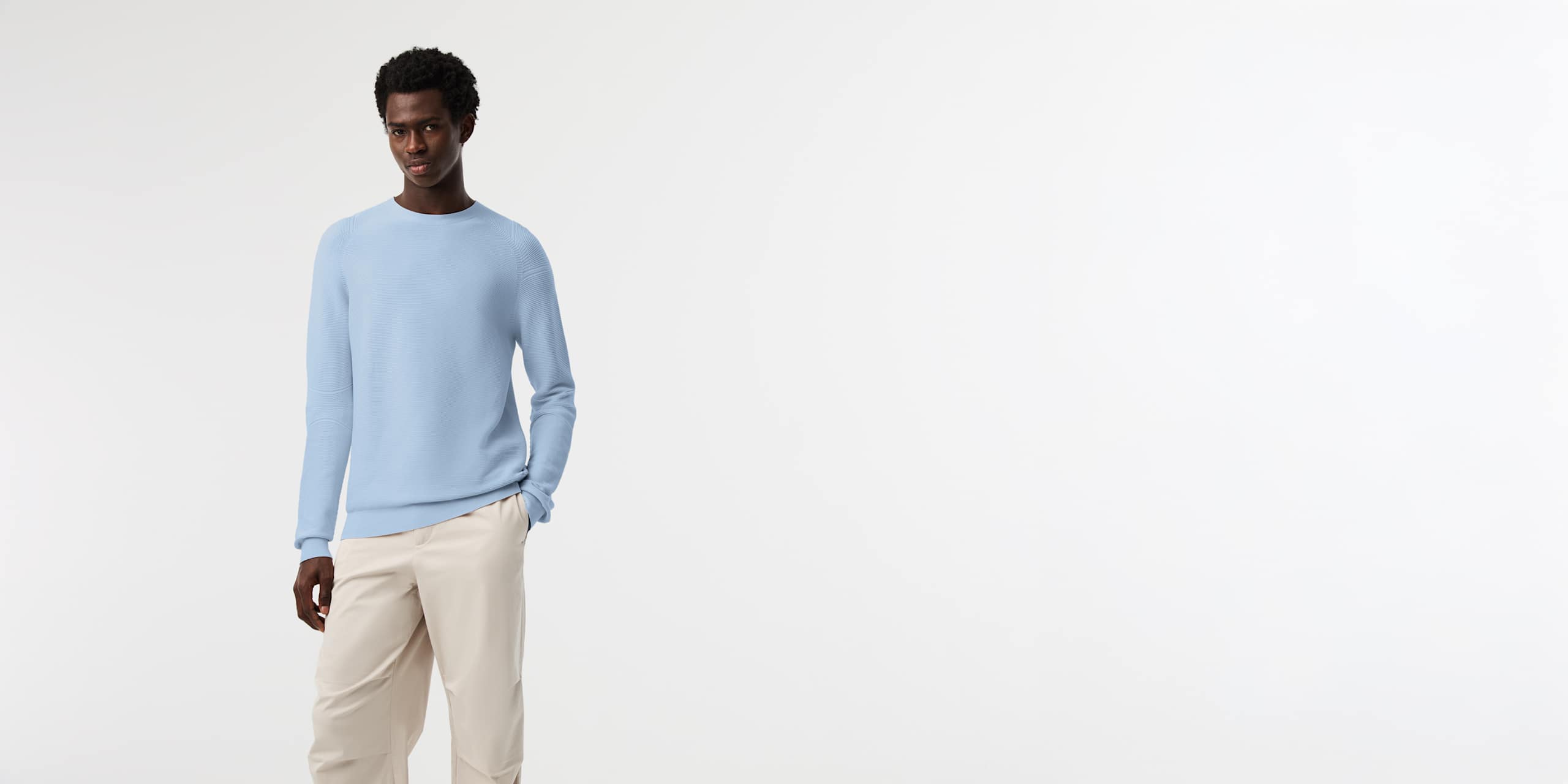 AlphaTauri | FOSOP V5.Y8.02 | Seamless 3D Performance Knit Crewneck Sweater in Clouded Blue for Men