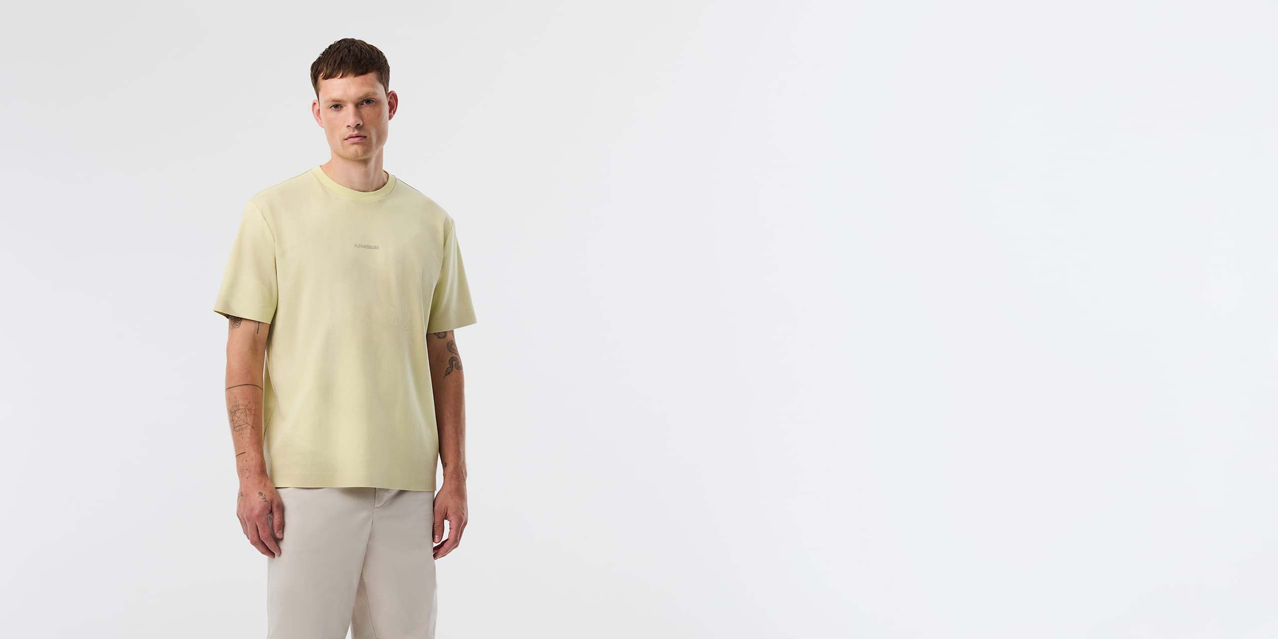 AlphaTauri | JANPO V2.Y10.01 | Camiseta con diseño estampado in AOP stone / lime light for Hombre