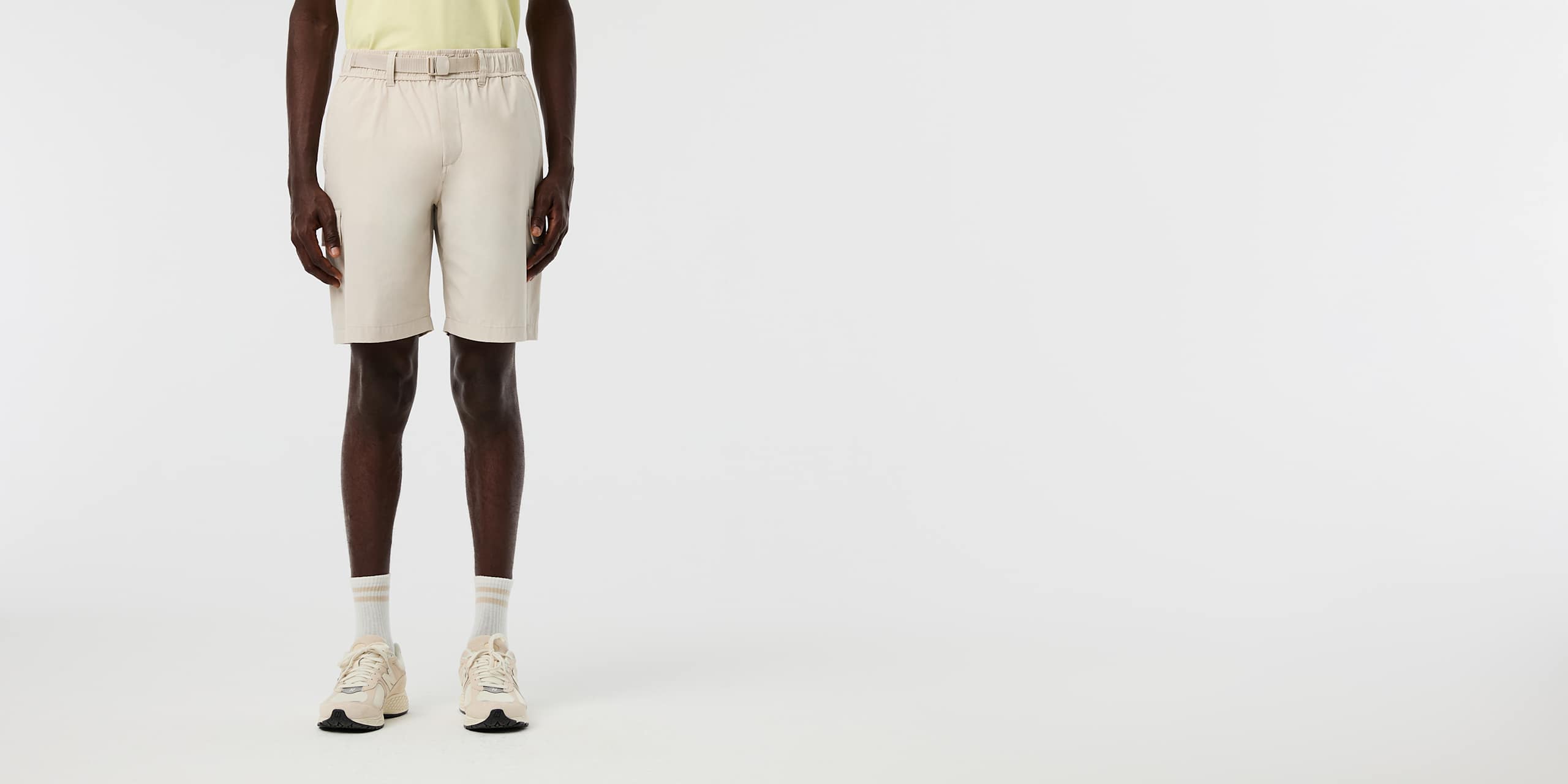 AlphaTauri | PLEX V1.Y10.01 | Short cargo Performance Stretch in Stone for Homme