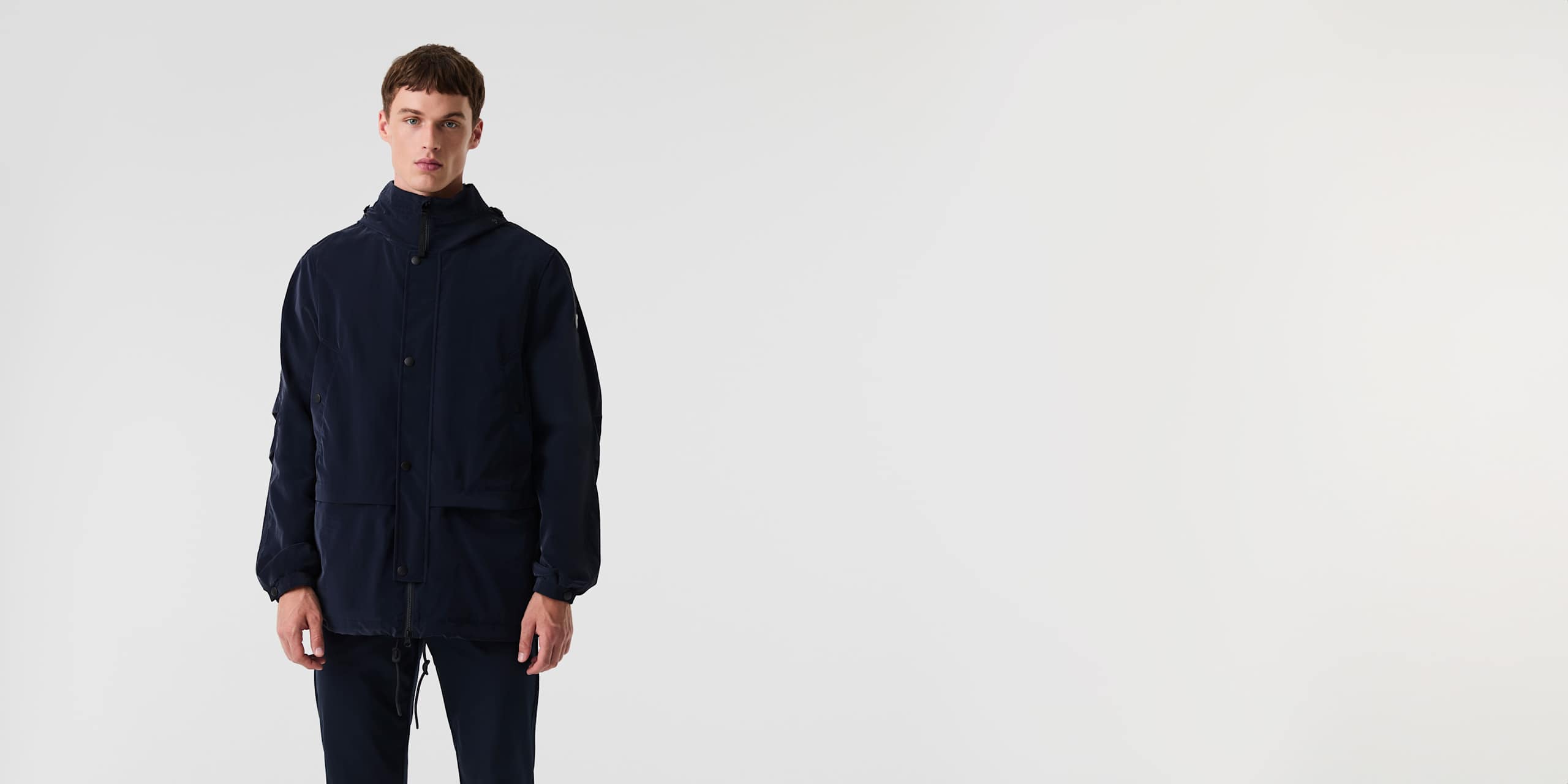 AlphaTauri | OJOSS V1.Y9.01 | Leichter Parka in Navy für Herren AlphaTauri | OJOSS V1.Y9.01 | Leichter Parka in Navy für Herren
