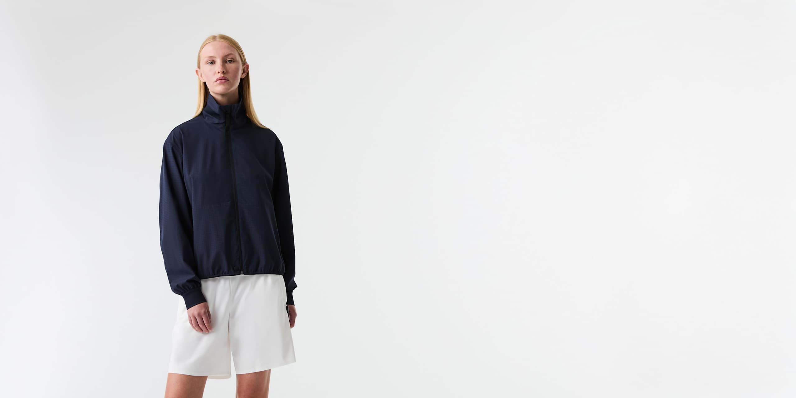 AlphaTauri | ORAYA V1.Y9.01 | Lightweight Airflow Jacket in Navy for Women AlphaTauri | ORAYA V1.Y9.01 | Lightweight Airflow Jacket in Navy for Women