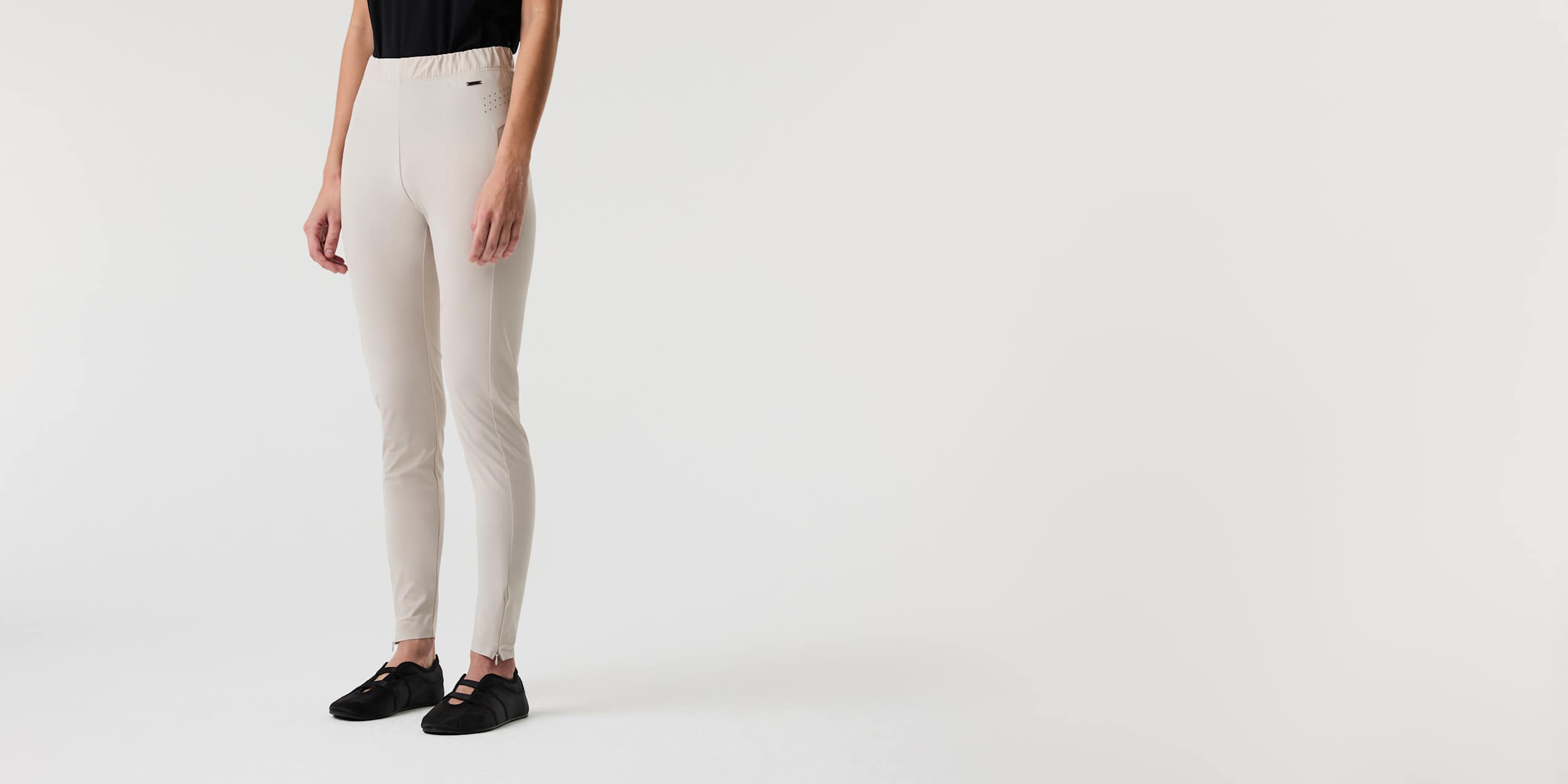 AlphaTauri | PEPA V2.Y9.01 | Leggings aus Power Stretch Jersey in Stone für Damen AlphaTauri | PEPA V2.Y9.01 | Leggings aus Power Stretch Jersey in Stone für Damen