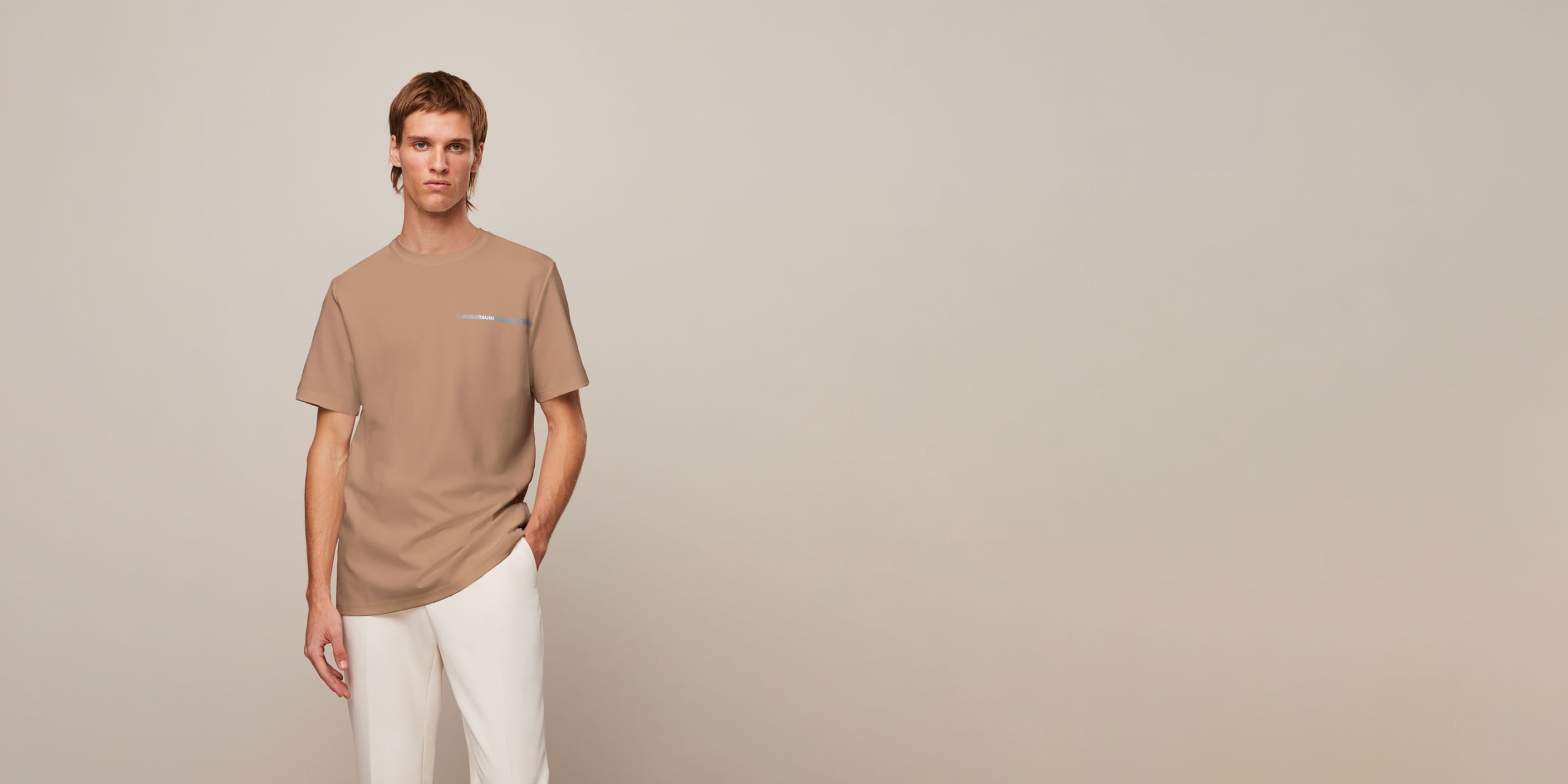 AlphaTauri | JOUBL V2.Y7.01 | T-shirt con vestibilità ampia in Sabbia for Uomo AlphaTauri | JOUBL V2.Y7.01 | T-shirt con vestibilità ampia in Sabbia for Uomo
